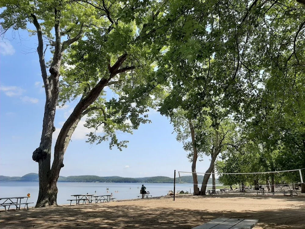 Sand Bar State Park