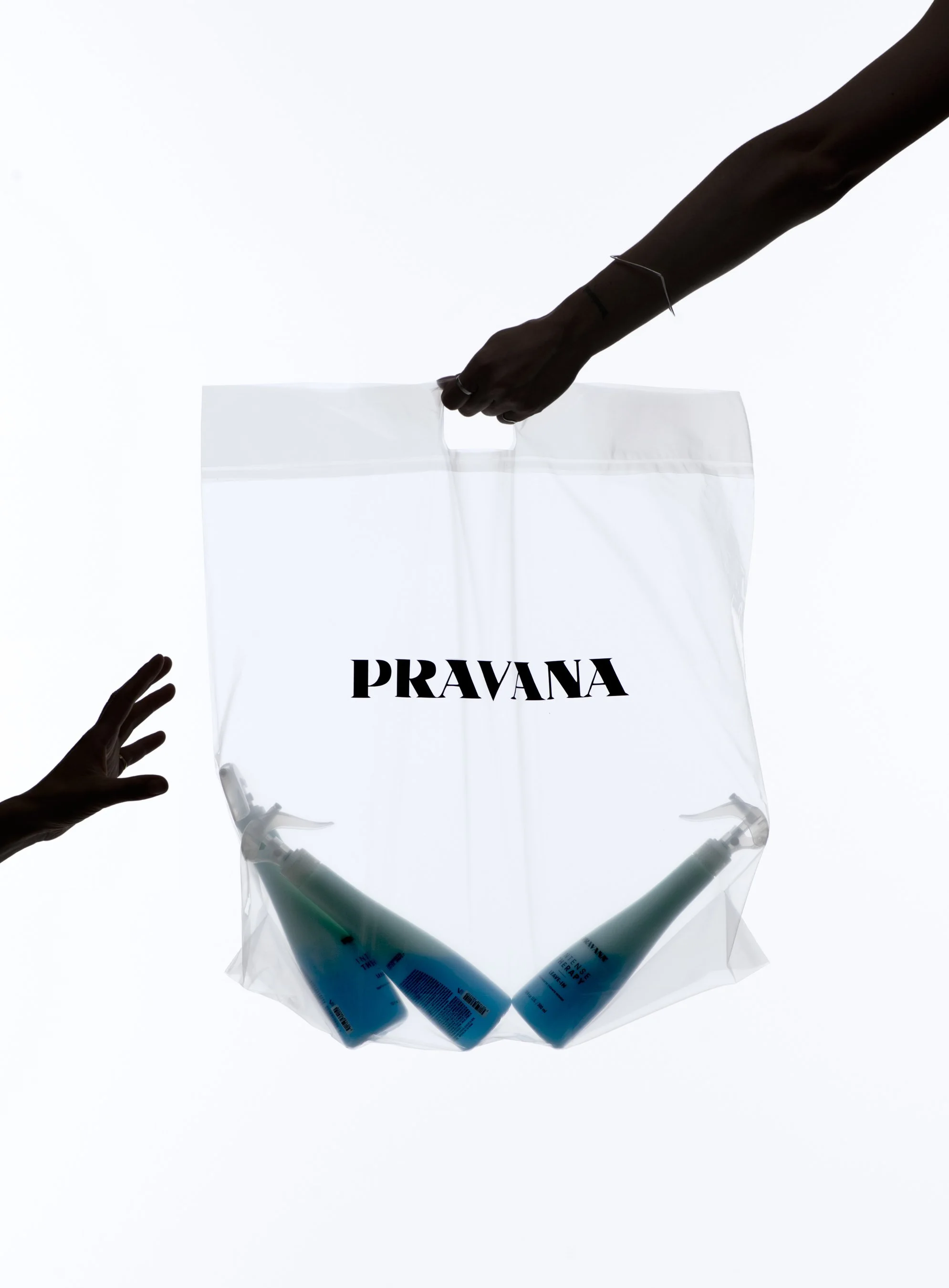 CAMPAIGN CREATIVE DIRECTION   //

Pravana : Intense Therapy 