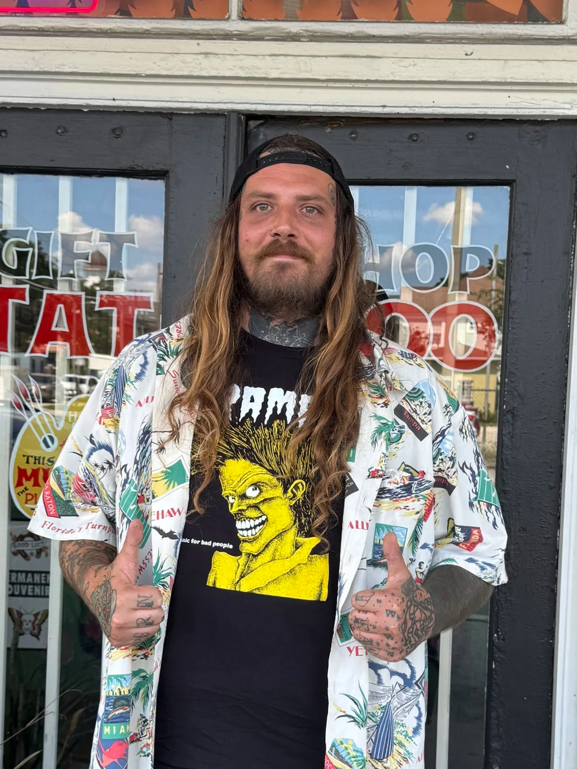 Gift Shop Tattooing Studio