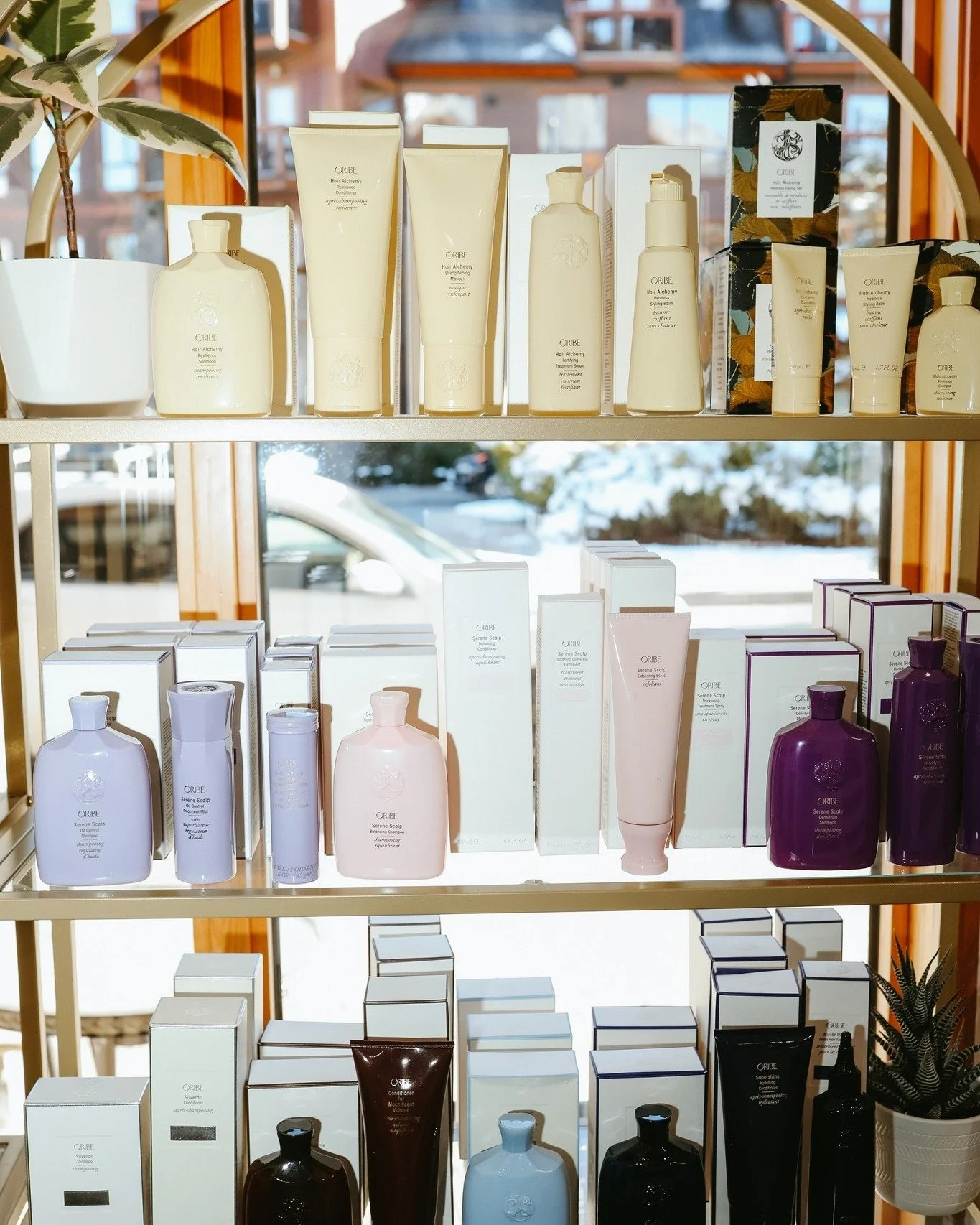 November content for our client @hillaryandcosalon 💝