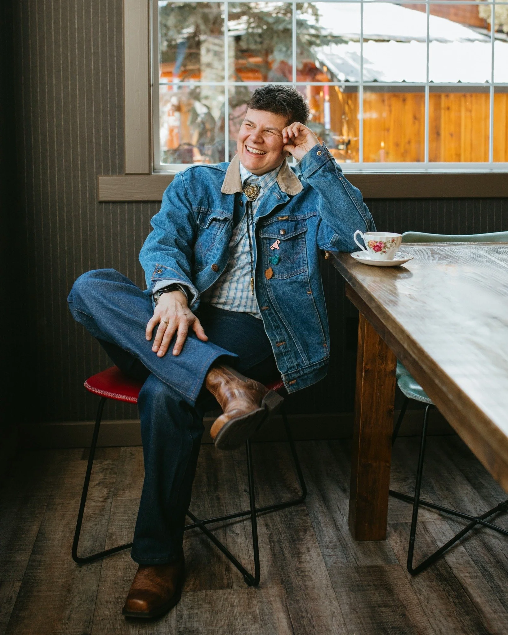 Some of our favourite frames from a branding session for @radical_mullet_tea.co! We love working with not-for-profits who are advocating for causes close to our heart. 

Shoot location donated by the wonderful folks at @creeksidevillacanmore