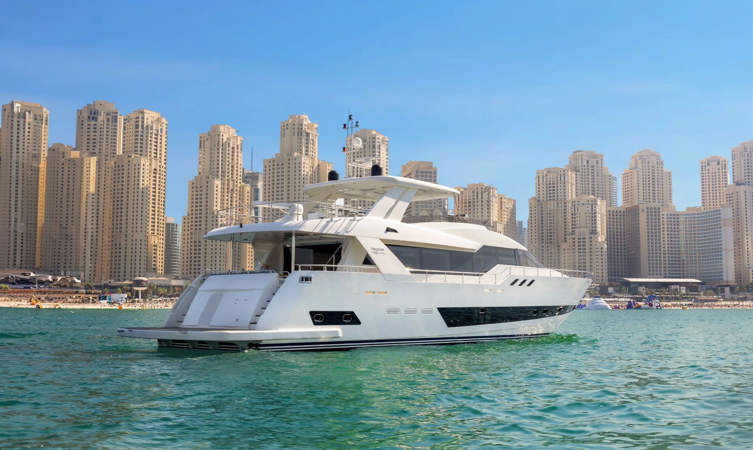 Caliente Exterior 4.jpg