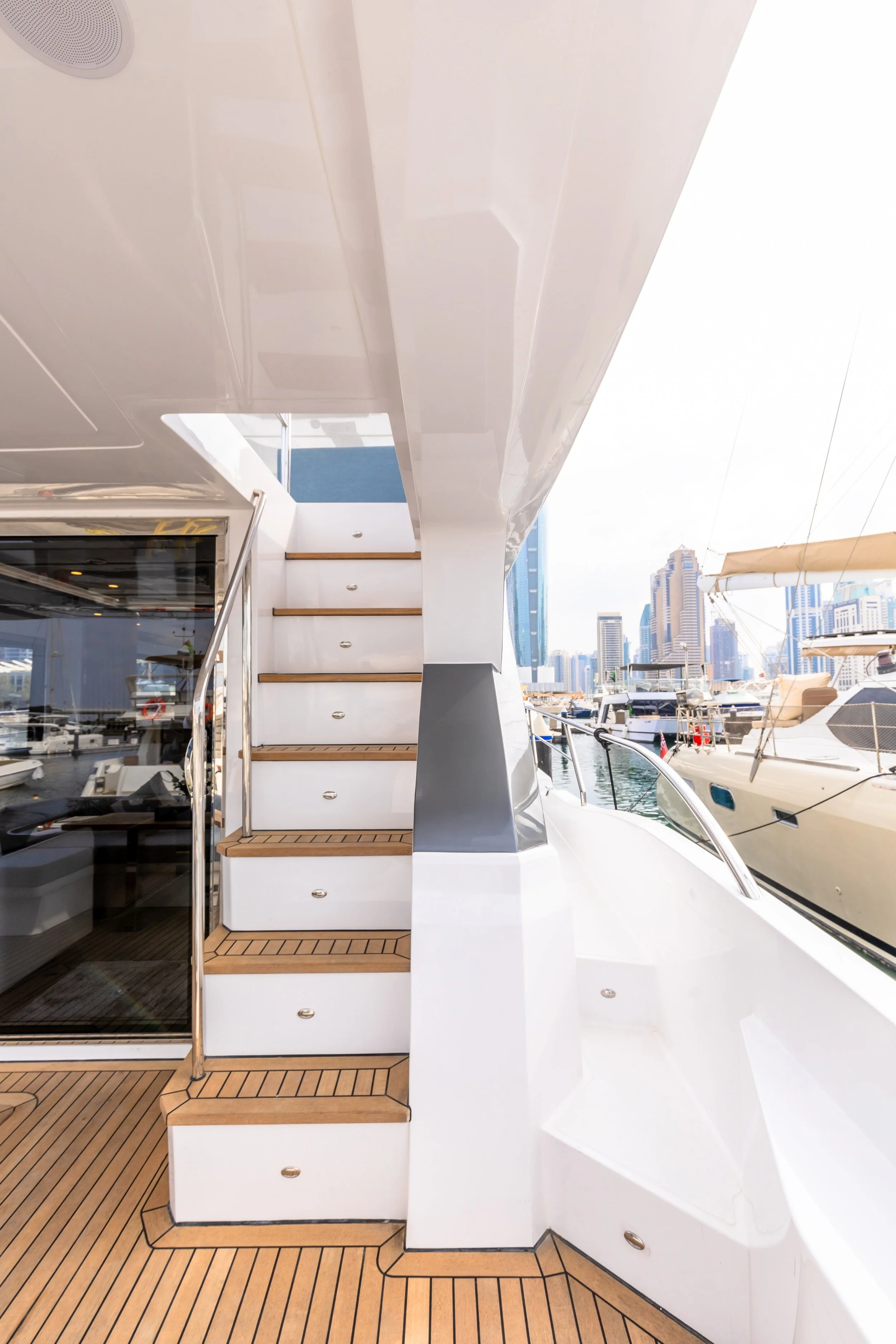 Flybridge - SC 1.jpg
