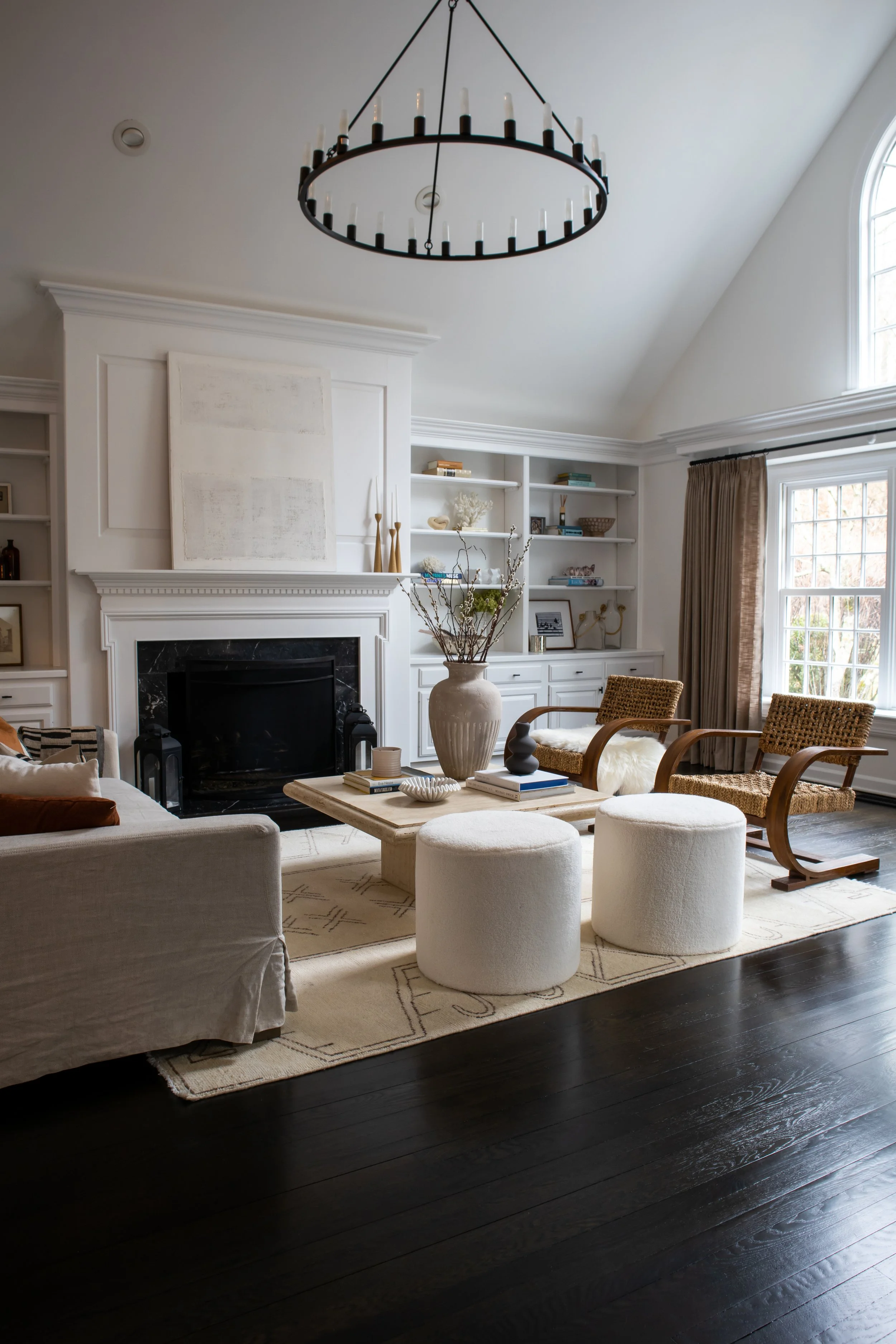 Interior — Sara Armenta