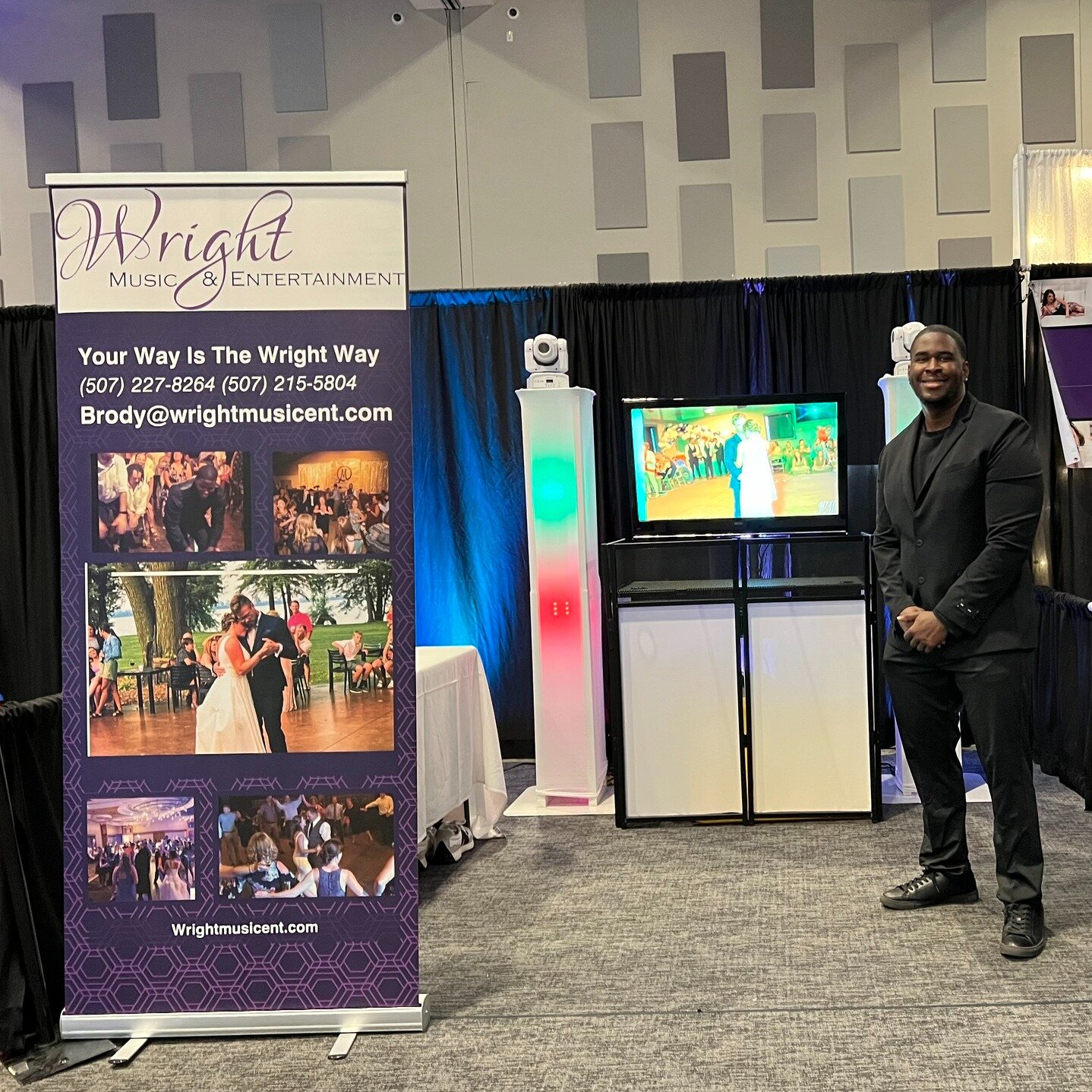 Brides 👰&hellip; Come visit with @wright_music_ and visit with over 150+ booths to discuss your wedding at the LARGEST and MOST ATTENDED #1 Sioux Falls bridal show at the Sioux Empire Wedding Showcase and Fashion Show on February 18th from 12-3pm at