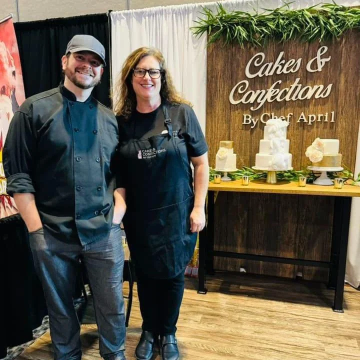 Brides 👰🏼&zwj;♀️&hellip; Come visit with Chef April and taste her cakes and visit with over 200+ booths to discuss your wedding at the LARGEST, MOST ATTENDED and #1 Sioux Falls bridal show at the  Sioux Empire Wedding Showcase on Sunday, November 3