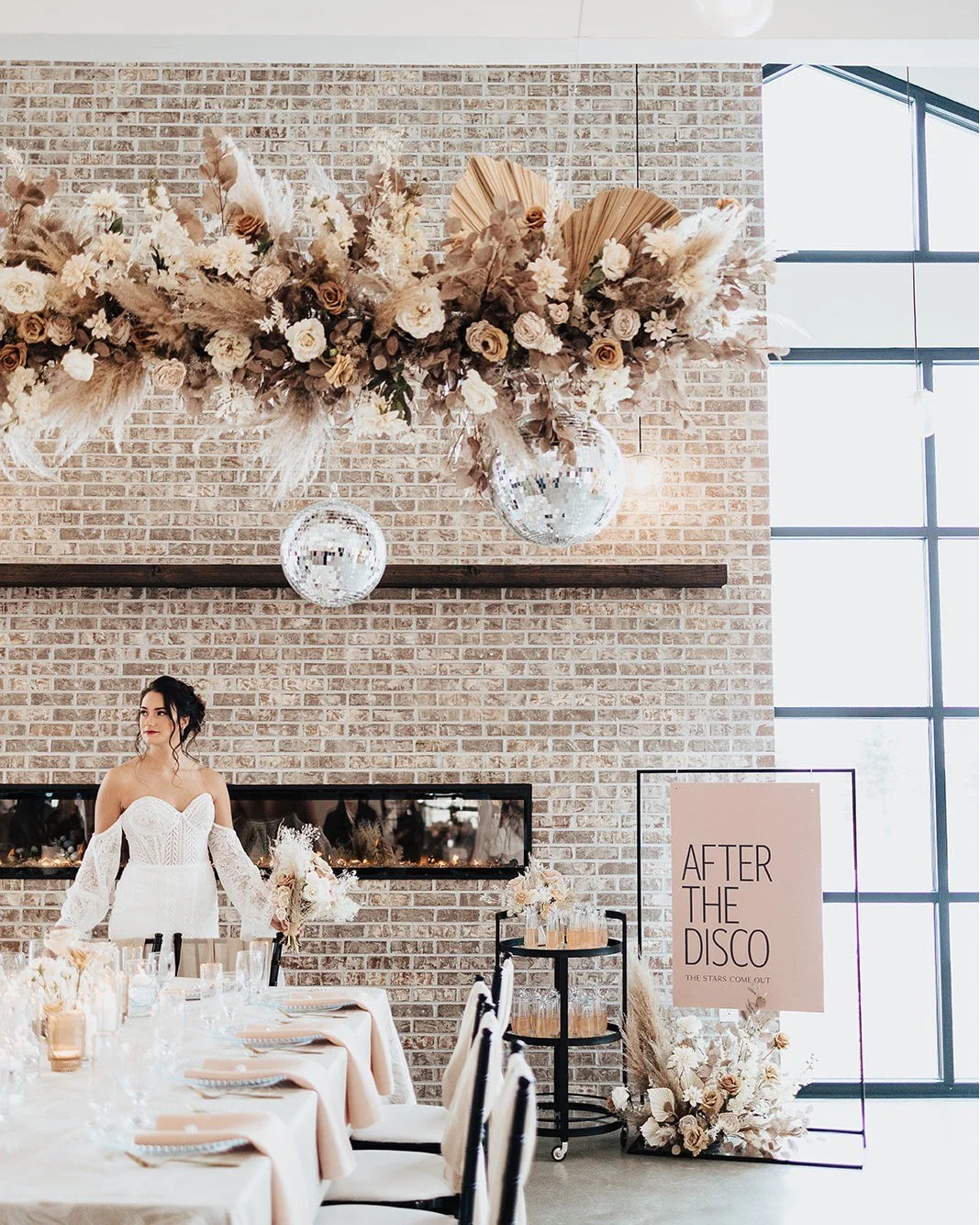 Brides 👰🏼&zwj;♀️&hellip; Come visit with @theatriumatbluehaven and visit with over 200+ booths to discuss your wedding at the LARGEST, MOST ATTENDED and #1 Sioux Falls bridal show and Fashion Show at the Sioux Empire Wedding Showcase on Sunday, Nov