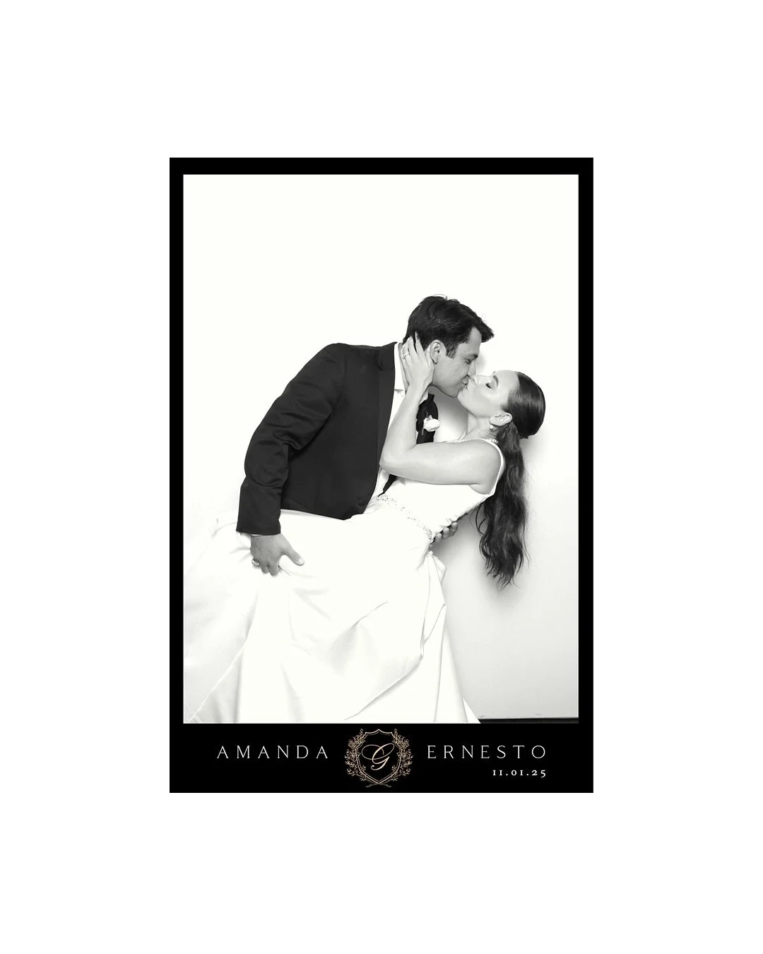 Snaps from this weekend! 🔥

We had an amazing time celebrating Amanda &amp; Ernesto&rsquo;s big day! 🤍

Experience: The Portrait Booth 

#hillcountryweddings #hillcountryphotobooth #luminbooths #portaitphotobooth #glambooth #photoboothsanantonio #p