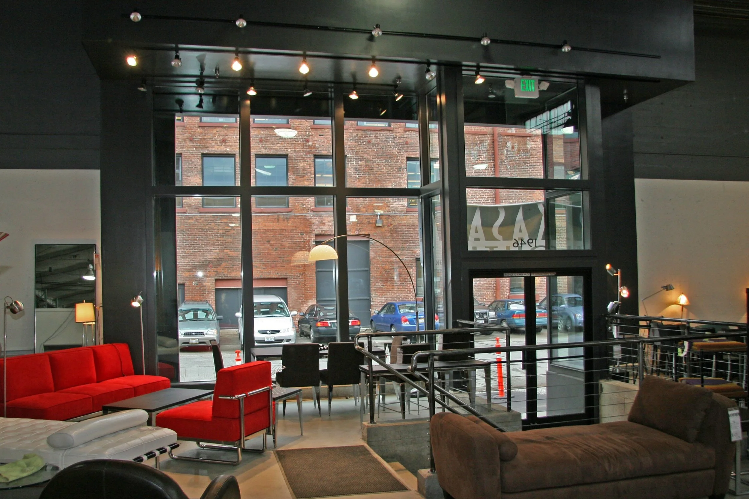 Kasala Outlet — Floisand Studio Architects