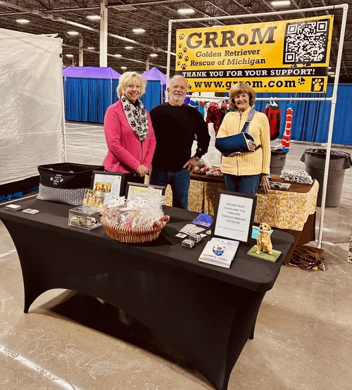 Grrom Motor City Winter Dog Classic — Golden Retriever Rescue of Michigan