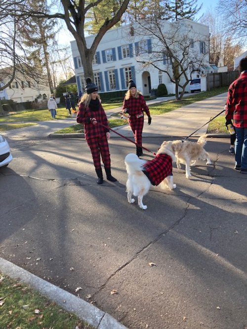 Santa PArade Flannel 2.jpeg