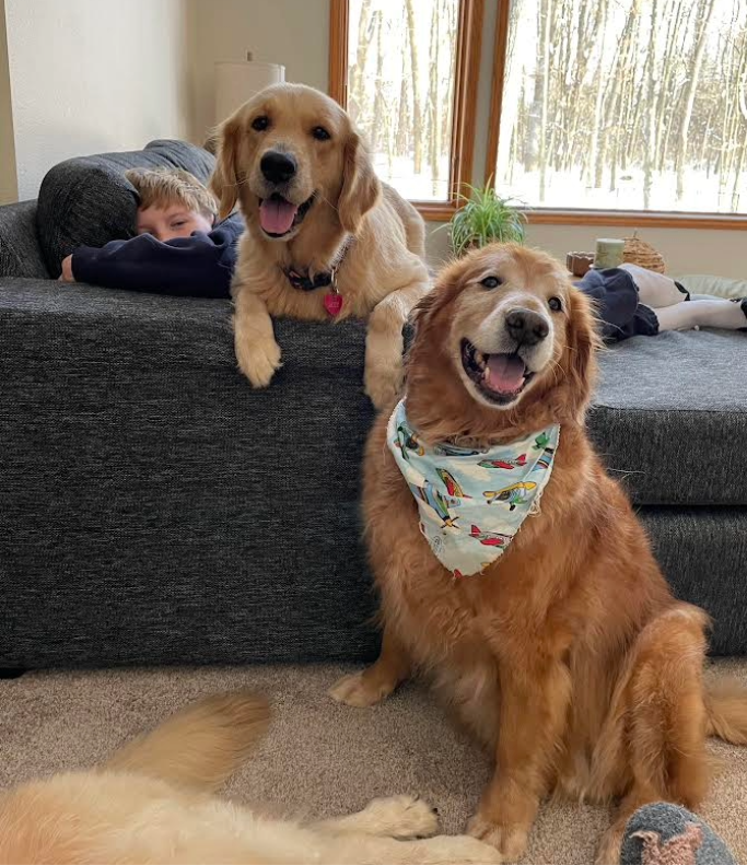 Daisy with Mac 2.png