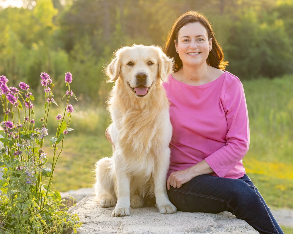 Grrom Who We Are — Golden Retriever Rescue of Michigan