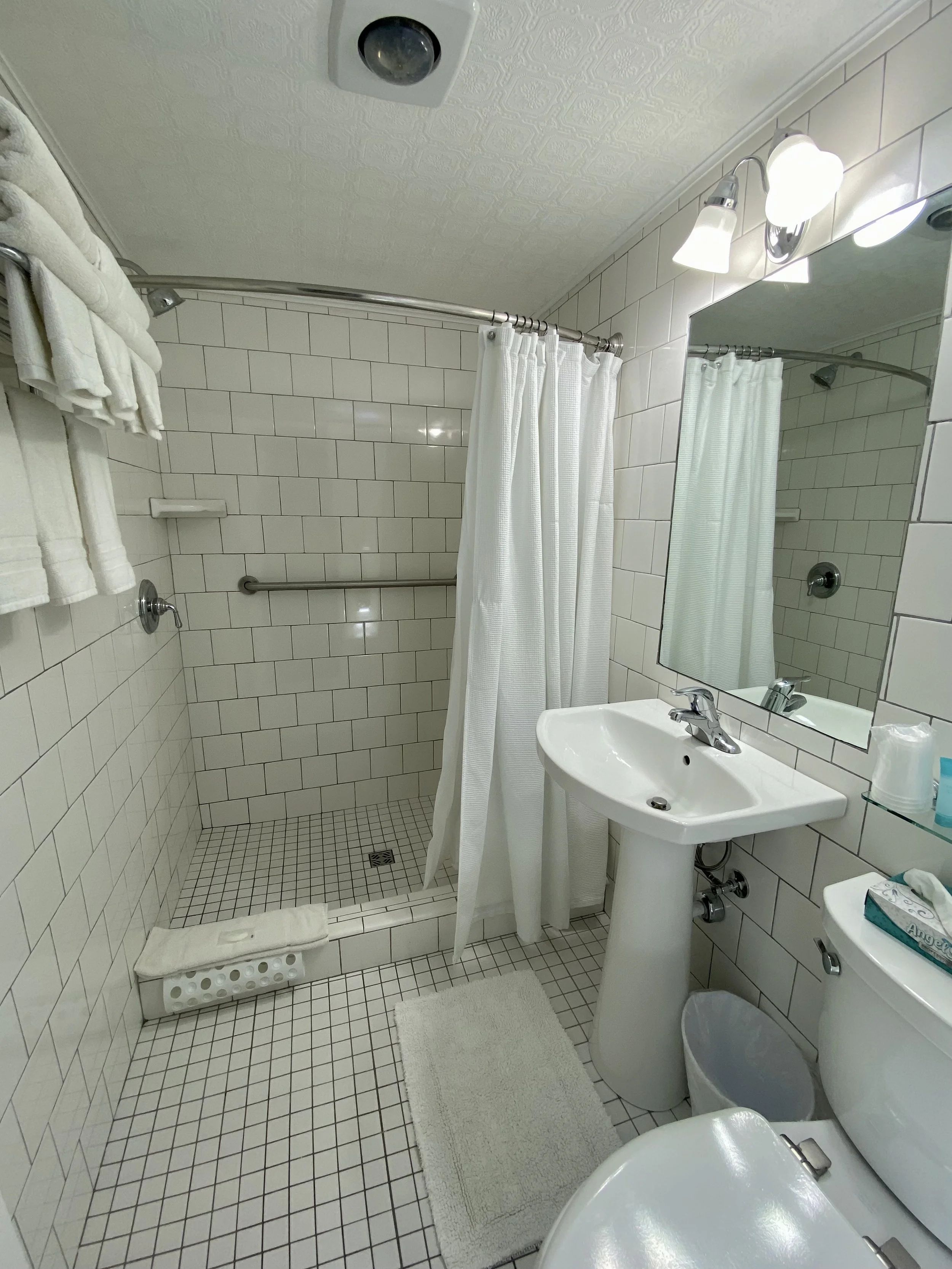 112bath.jpg