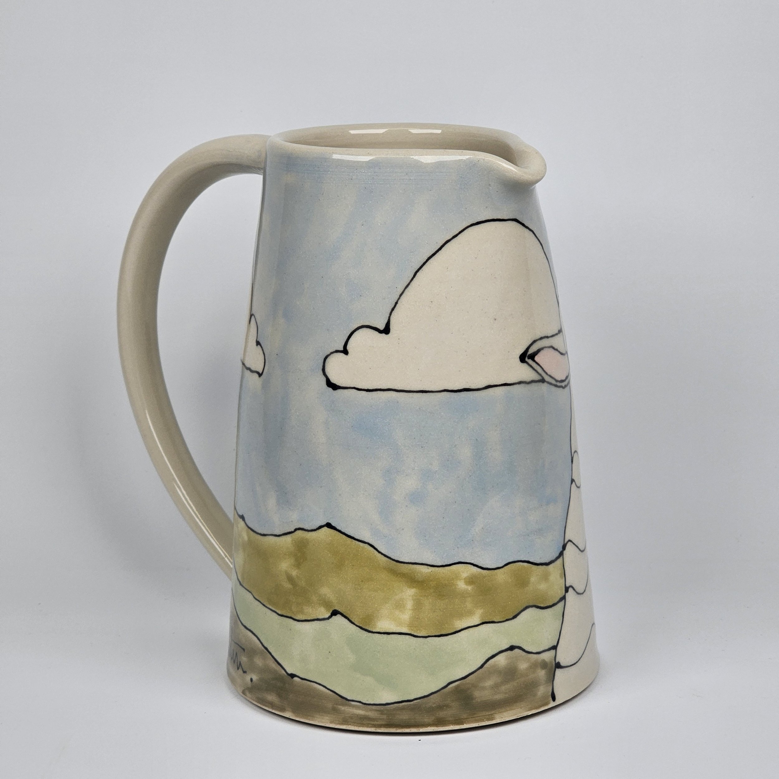 sheep jug side.jpg