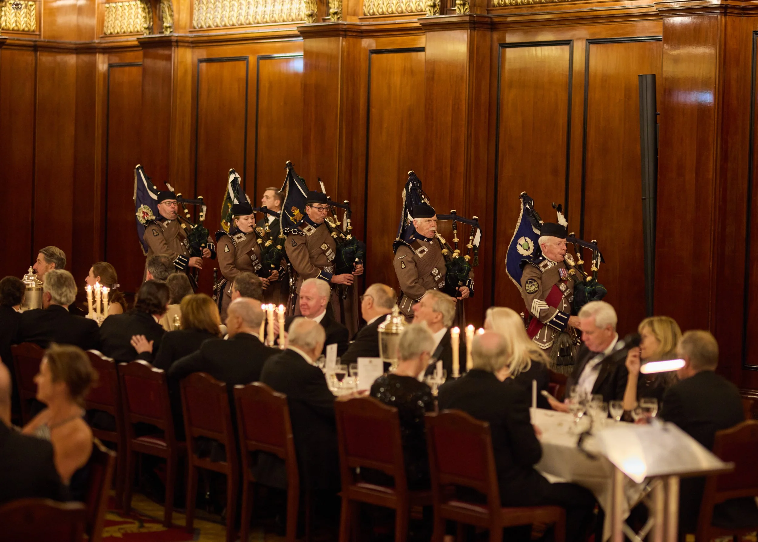 Distinguished Clubs of the World-110924-Pipers.jpg