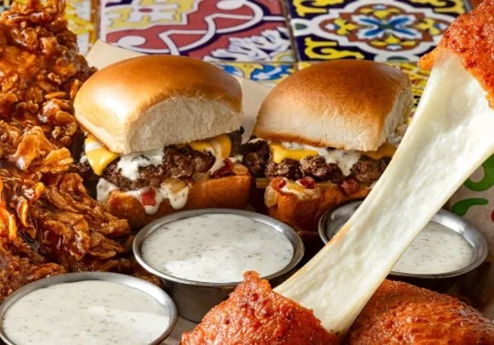 Chilis Mozz Pull with Manny Rodriguez.jpeg