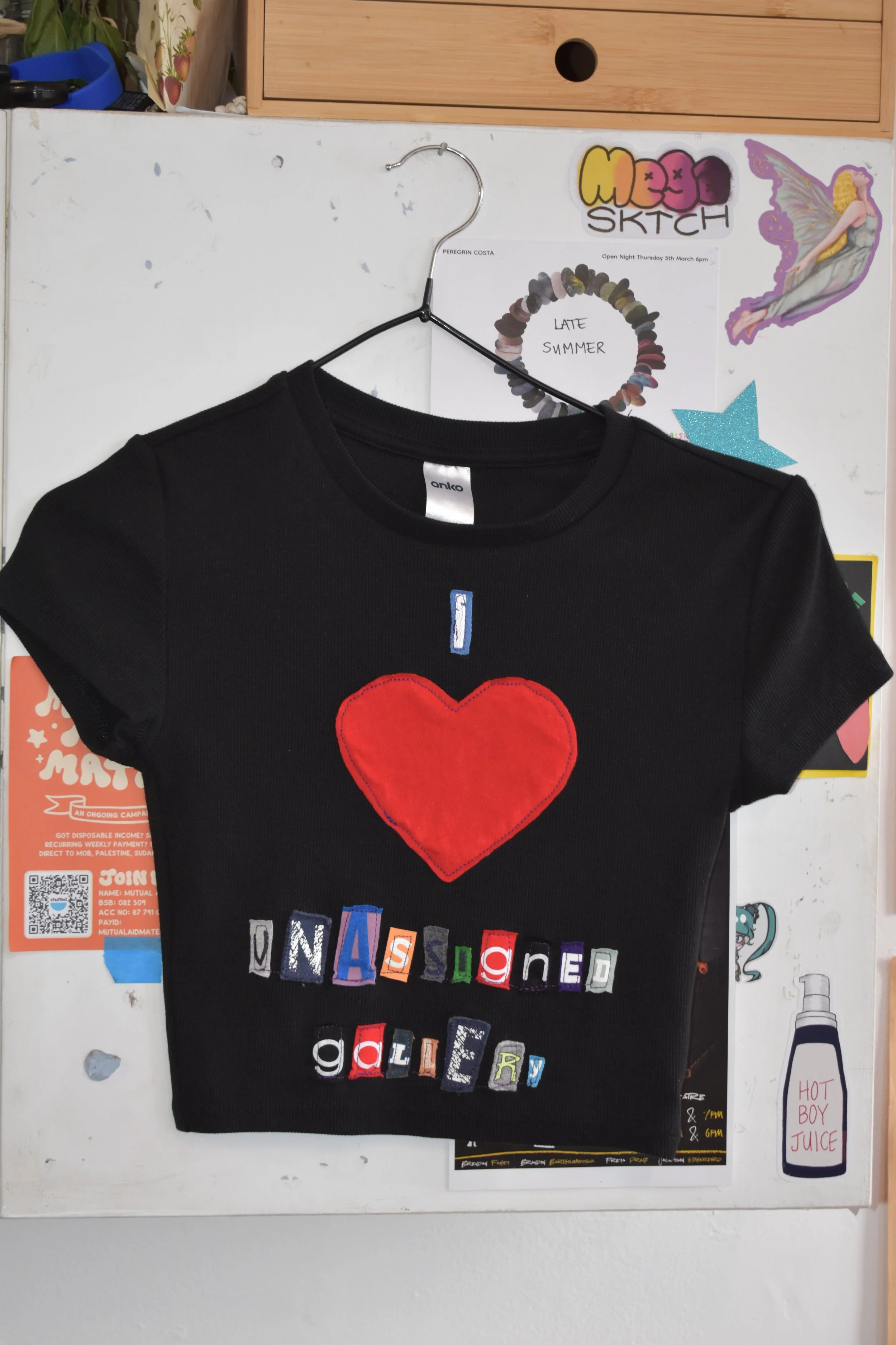 I <3 Unassigned Gallery tshirt Black Small