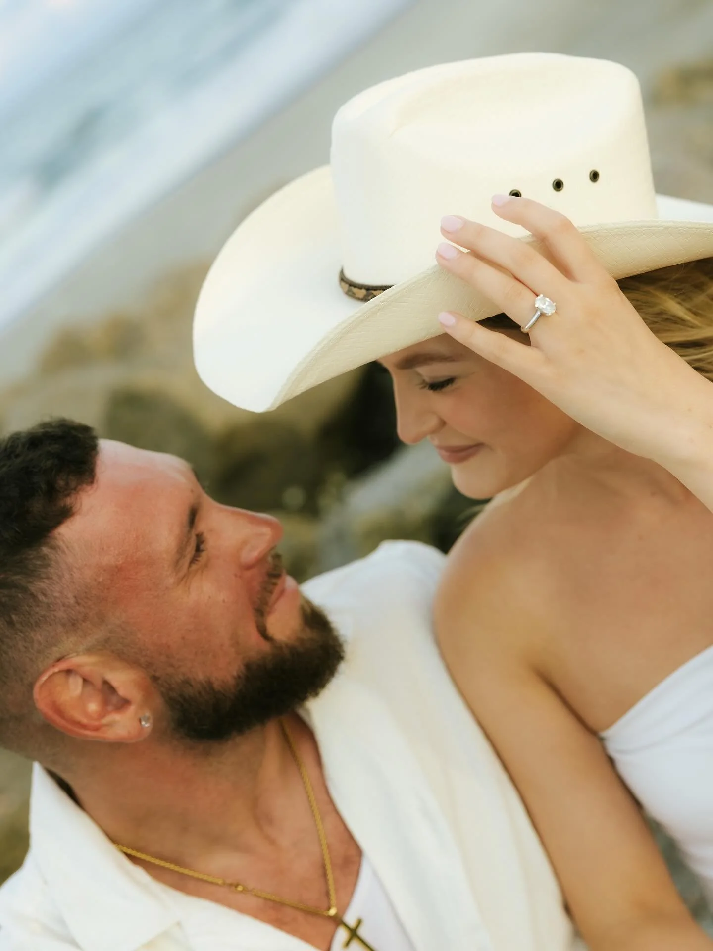 Love on the coast 🤍💍🌊

.
. 
.
.
#myrtlebeach #myrtlebeachphotographer #southcarolina #southcarolinaphotographer #portraitphotographer #couplesession #couplephotography #engaged #engagementsession #charlestonphotographer #charleston#myrtlebeachenga