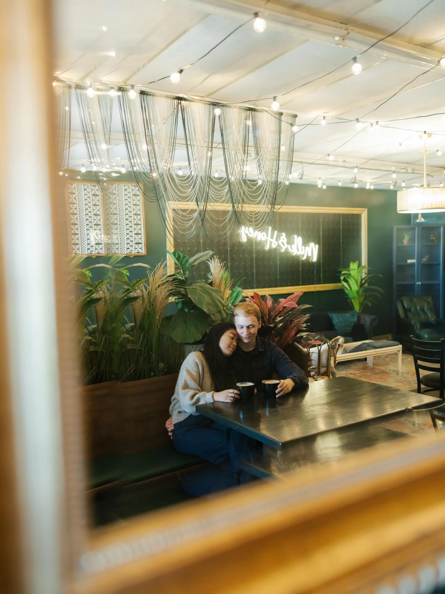 A cozy Fall date in the cafe ☕️

.
.
.
.
#myrtlebeach #myrtlebeachphotographer #southcarolina #southcarolinaphotographer #portraitphotographer #couplesession #couplephotography #engaged #engagementsession #charlestonphotographer #charleston #travelph