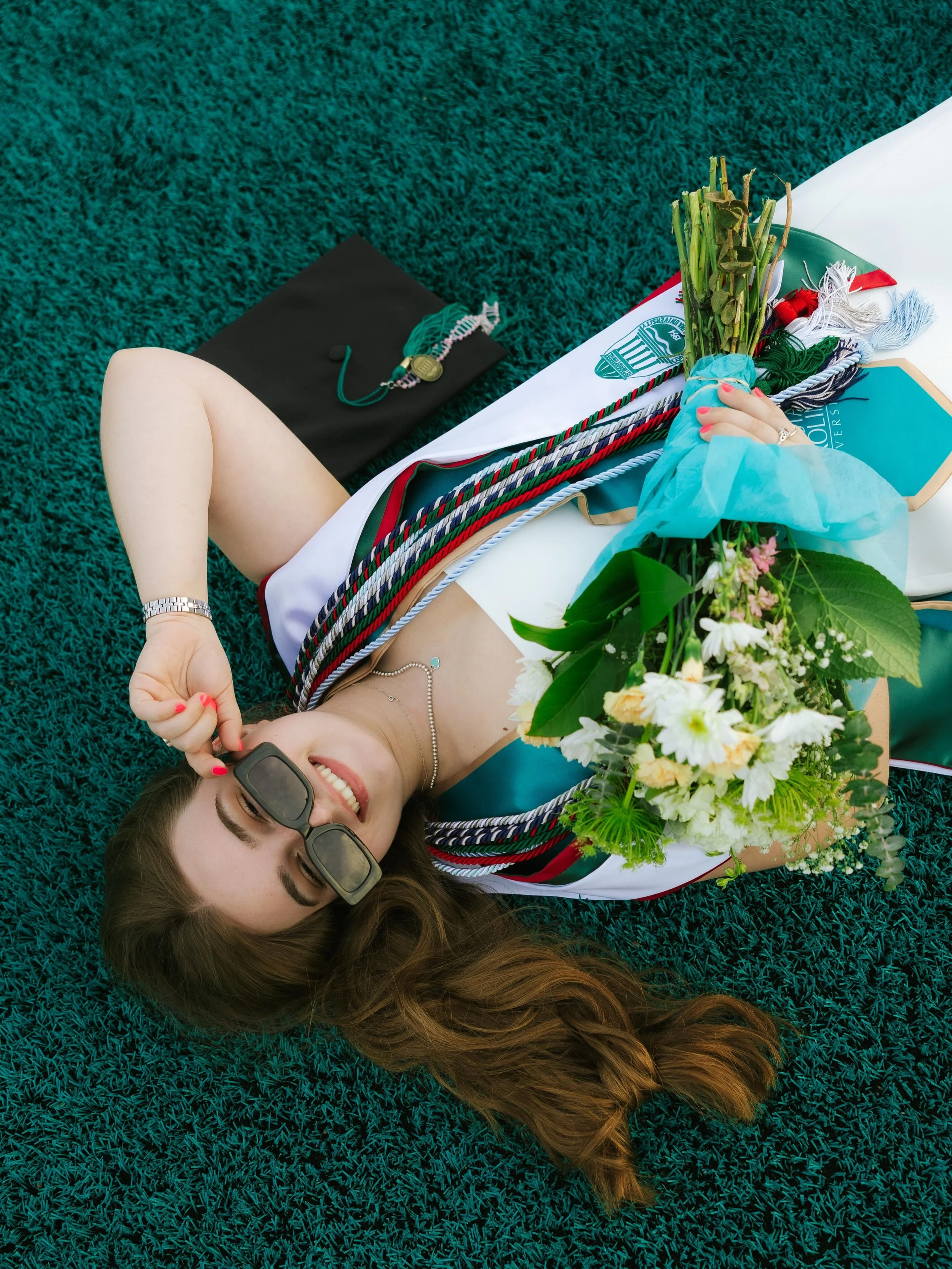 Alyssa&rsquo;s grad pics were sooo fun!! Cool girls have fun grad pics 🥳🎓

.
.
.

#myrtlebeachphotographer #southcarolinaphotographer myrtle beach senior photographer#southcarolinaseniorphotographer senior photographer #charlestonphotographer charl