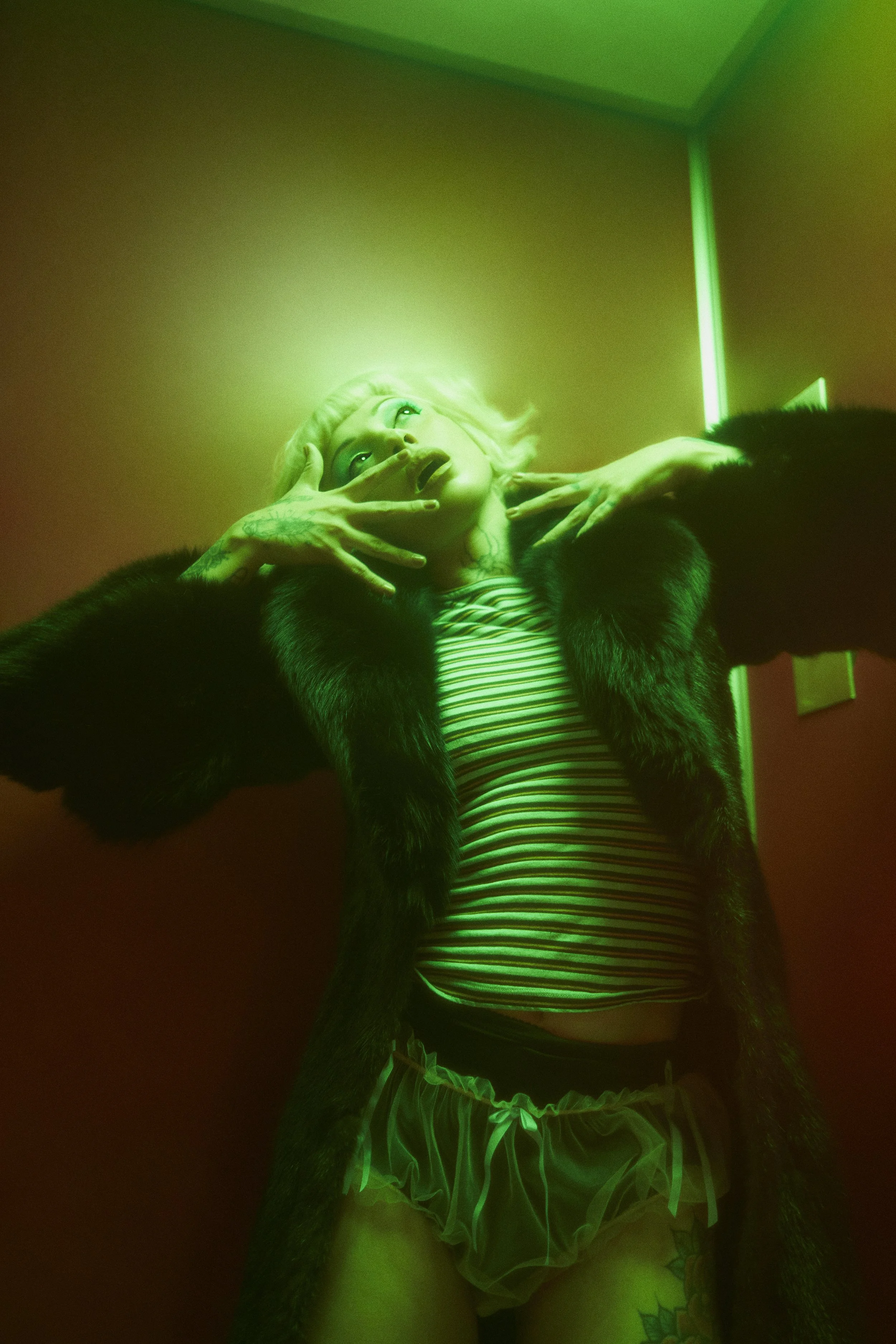 3 - Mon Laferte - Femme Fatale - Neil Krug.jpg