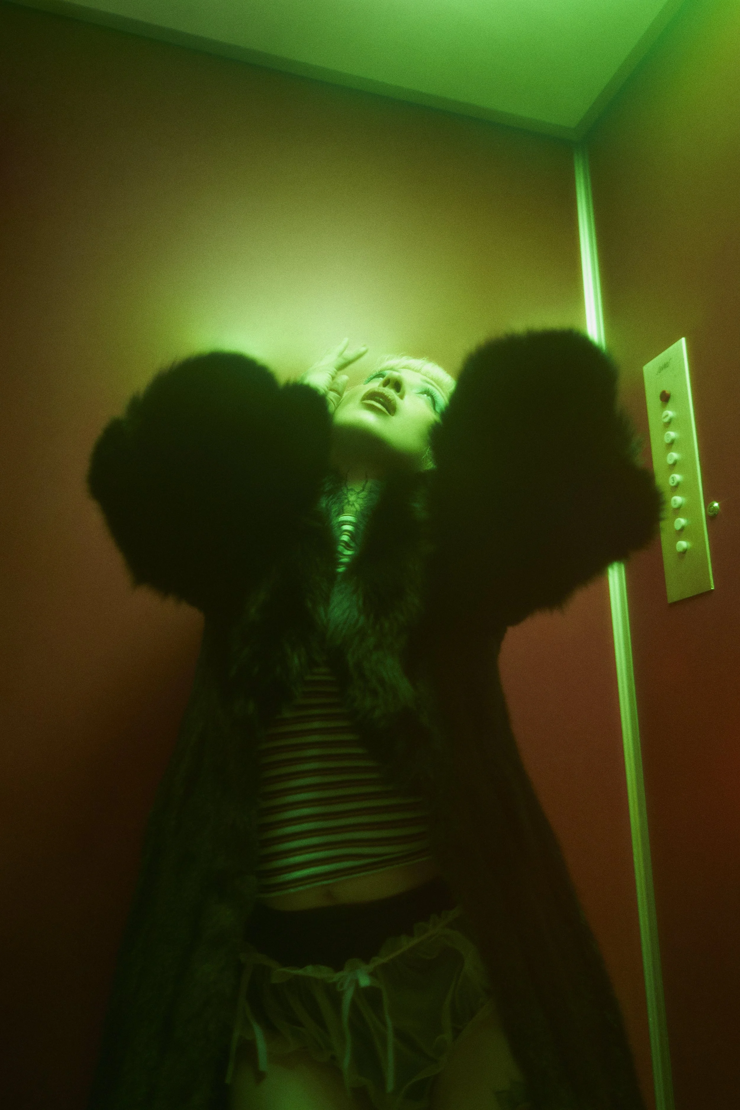 4 - Mon Laferte - Femme Fatale - Neil Krug.jpg