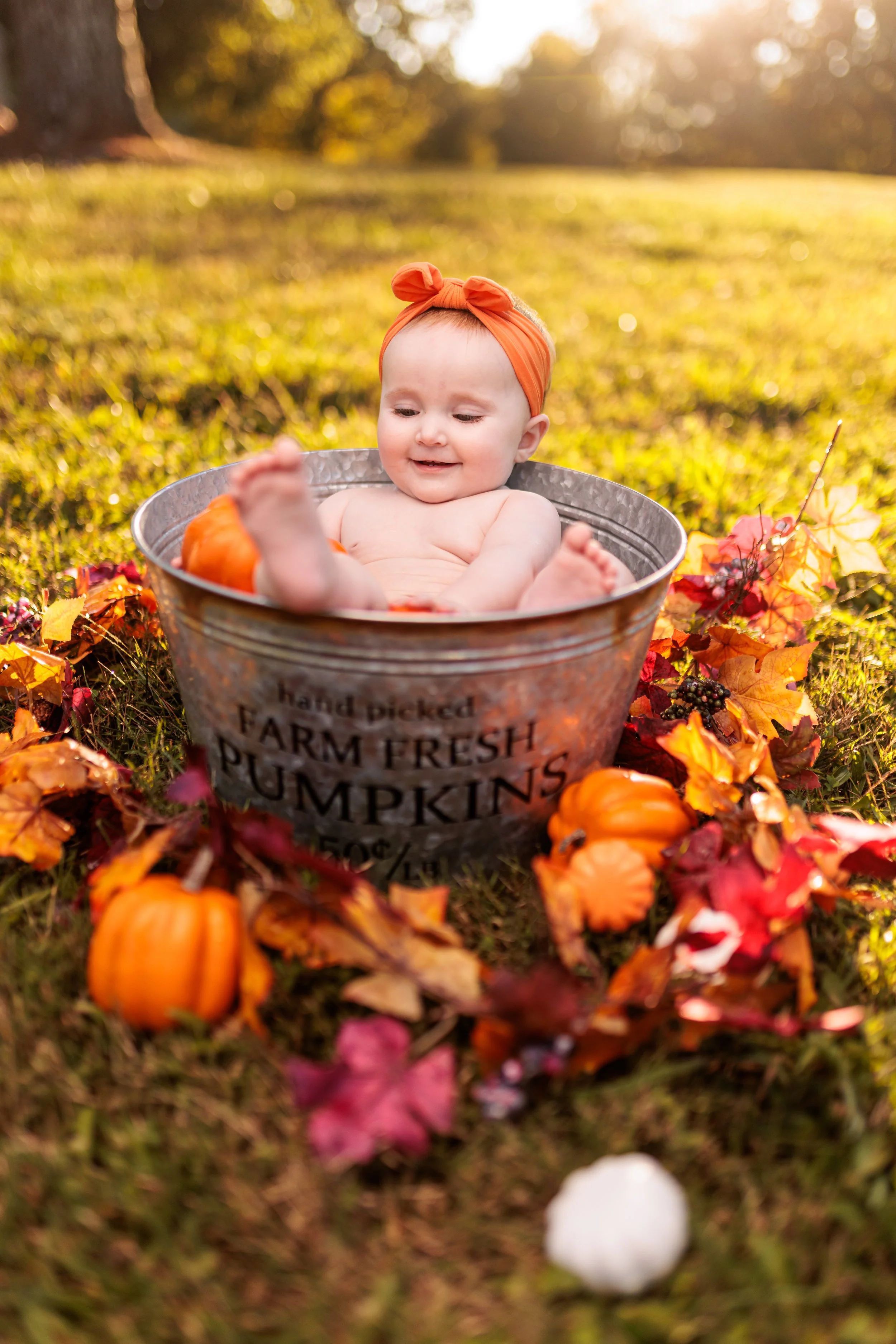 Melanie and Jax Fall Bucket Shoot Web_20231001_030.jpg