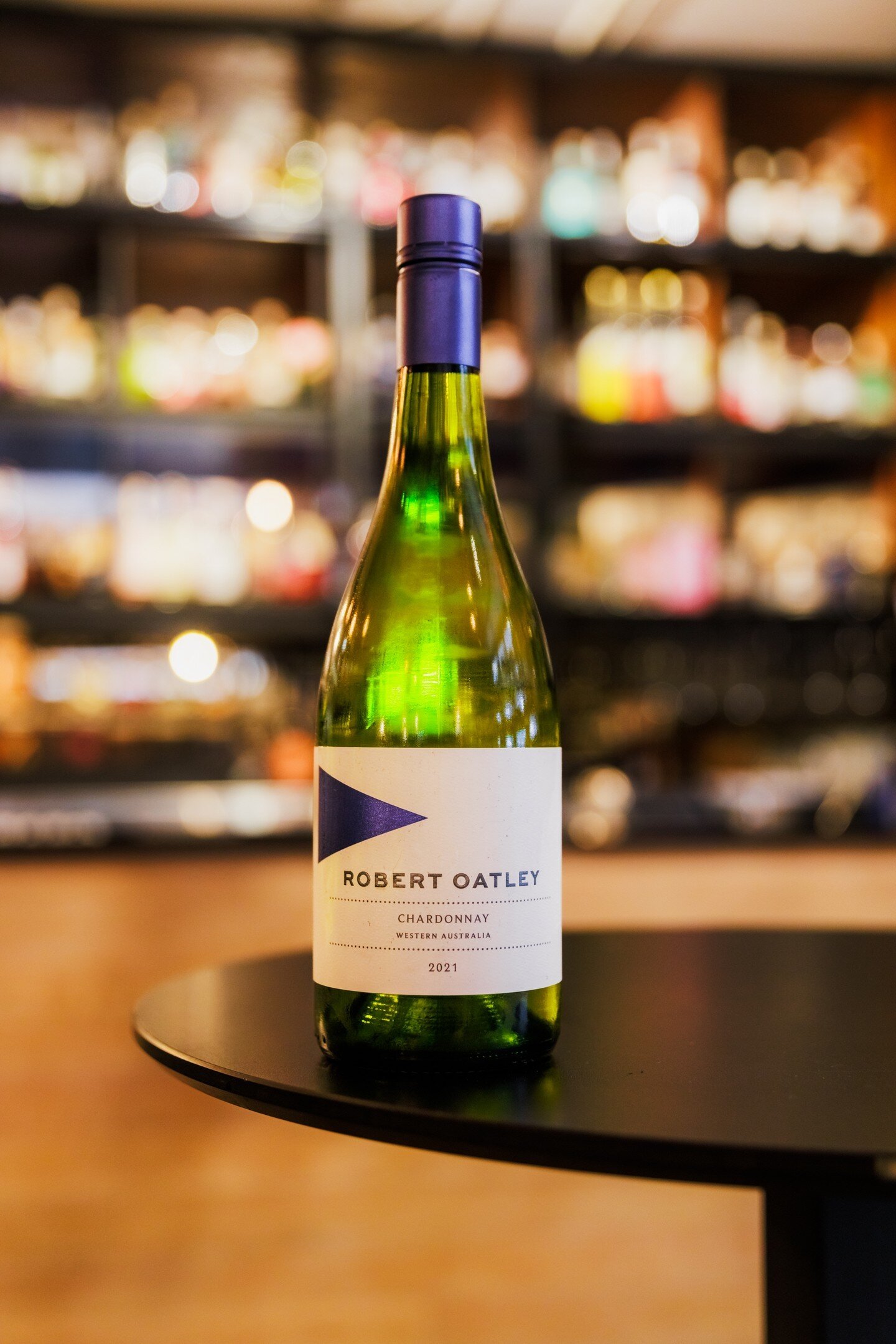 Robert Oatley wines are crafted to perfection. Ready to dive in? We recommend starting with the Signature Series 🤩

Psst, now is also the best time to check out the label as we have a buy four and receive a magnum deal 👀 Get in quick!