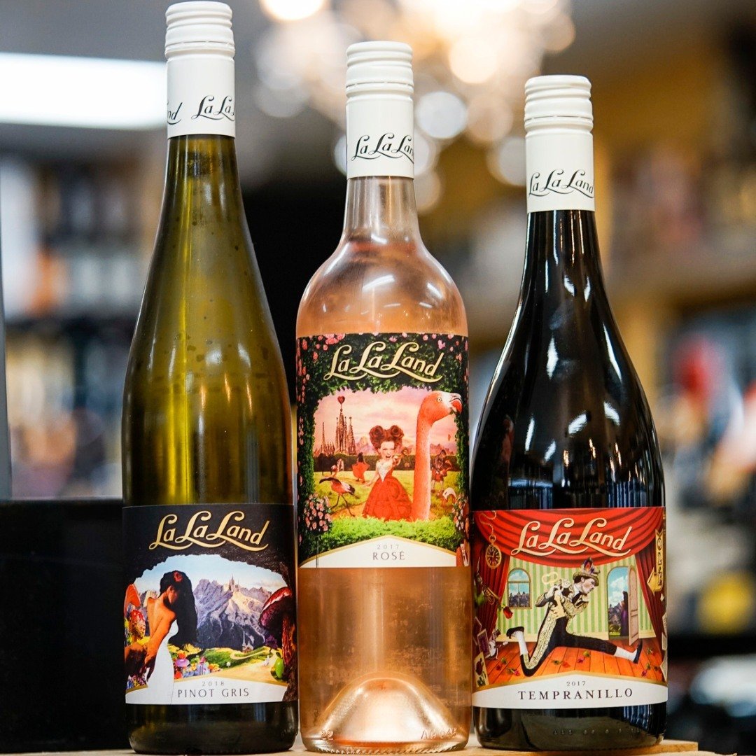 Step into another world with each sip of @lalalandwines 🧚
Not only are they dream weavers and believers, but the team at La La Land know how to make a whimsical sip 🍷 Ready to explore some new flavours? Shop the range at your local Black Sheep Bott