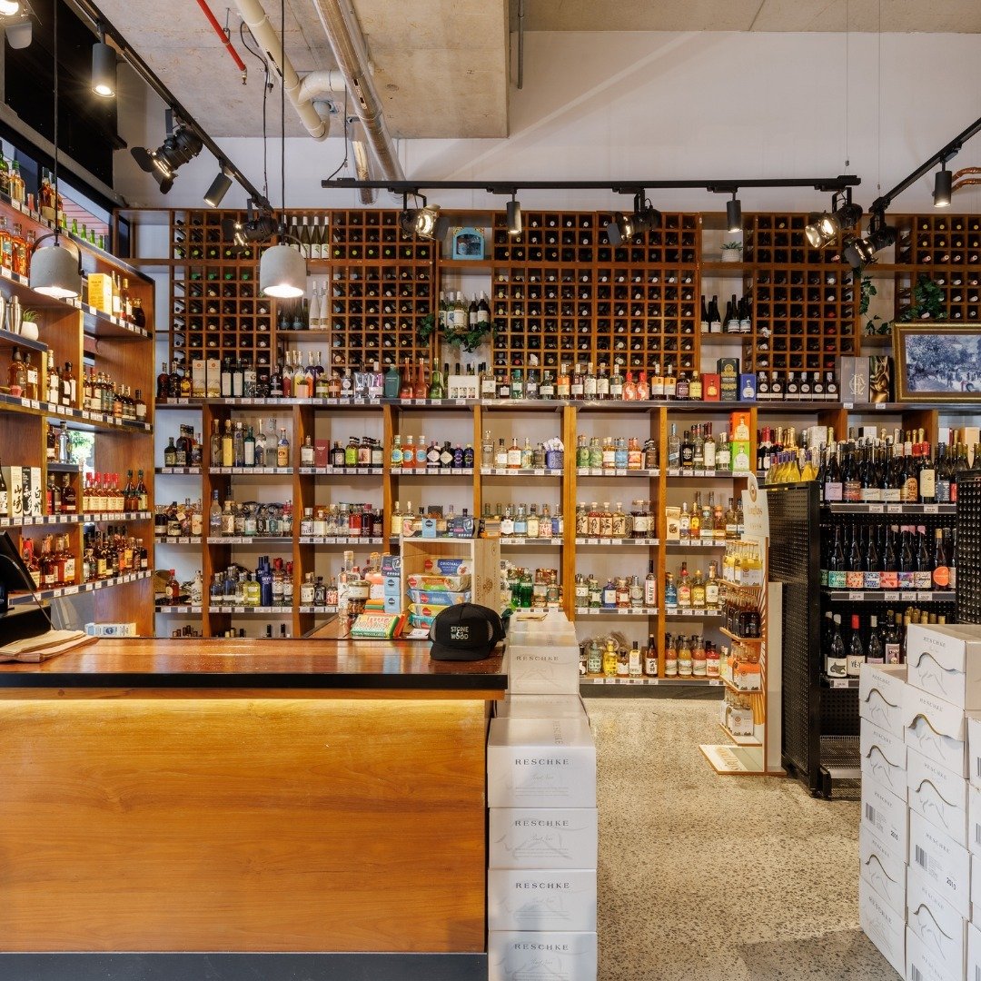 How could you pick just one bottle from our stunning display at King Street? 🤩

Feast your eyes on our unrivalled range of boutique spirits, wines, and beers this week 👀