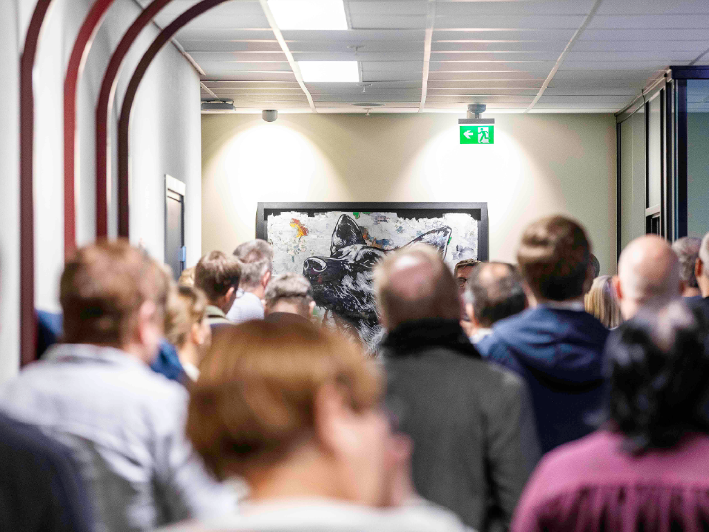 Unveiling of the original 'Hanki' at Fellesforbundet, Oslo.