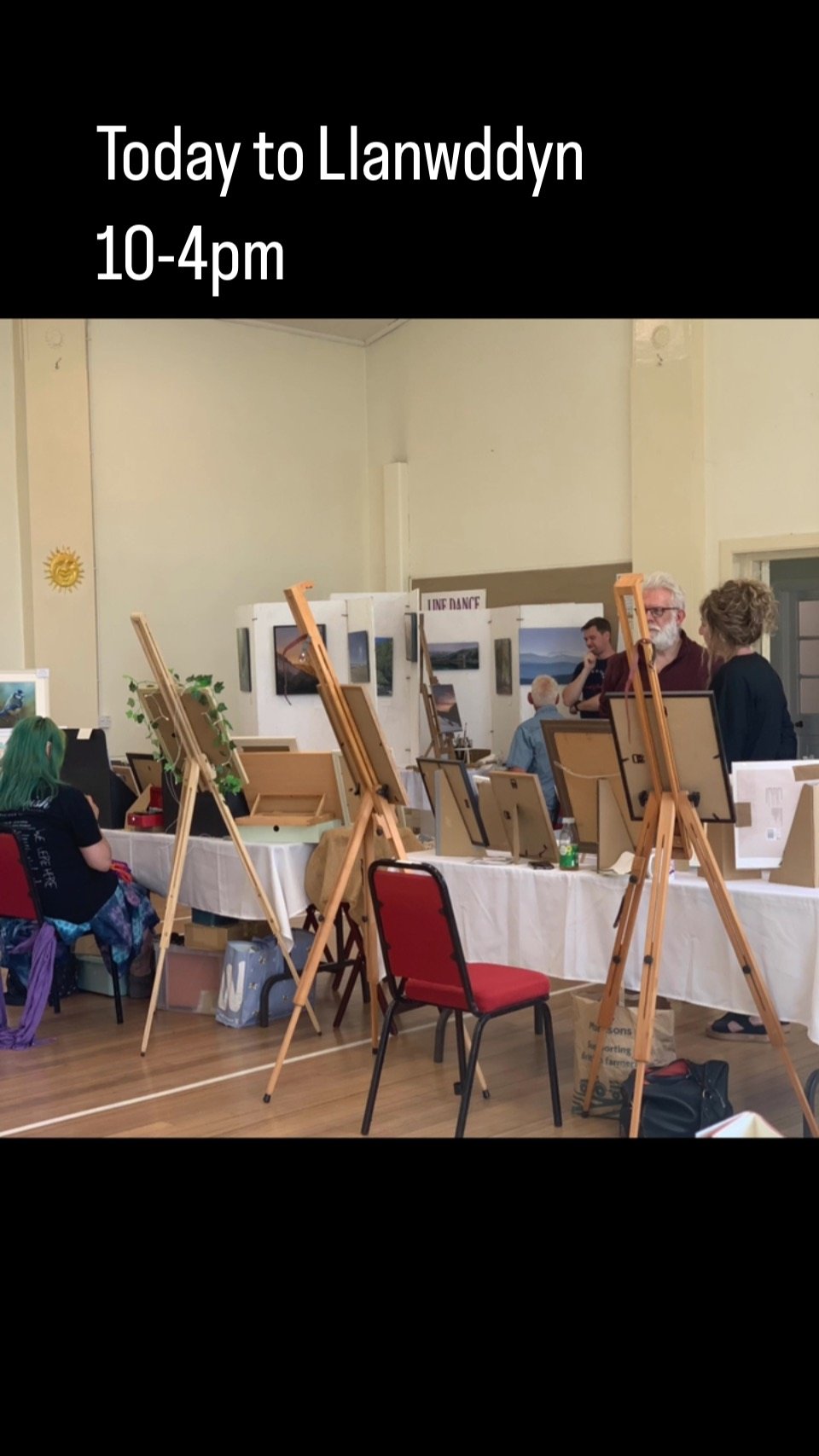 Visit today to view art and meet artists. Lovely atmosphere and great cafe. Funds to upkeep of village hall. #community #artists #landscape @lake_vyrnwy