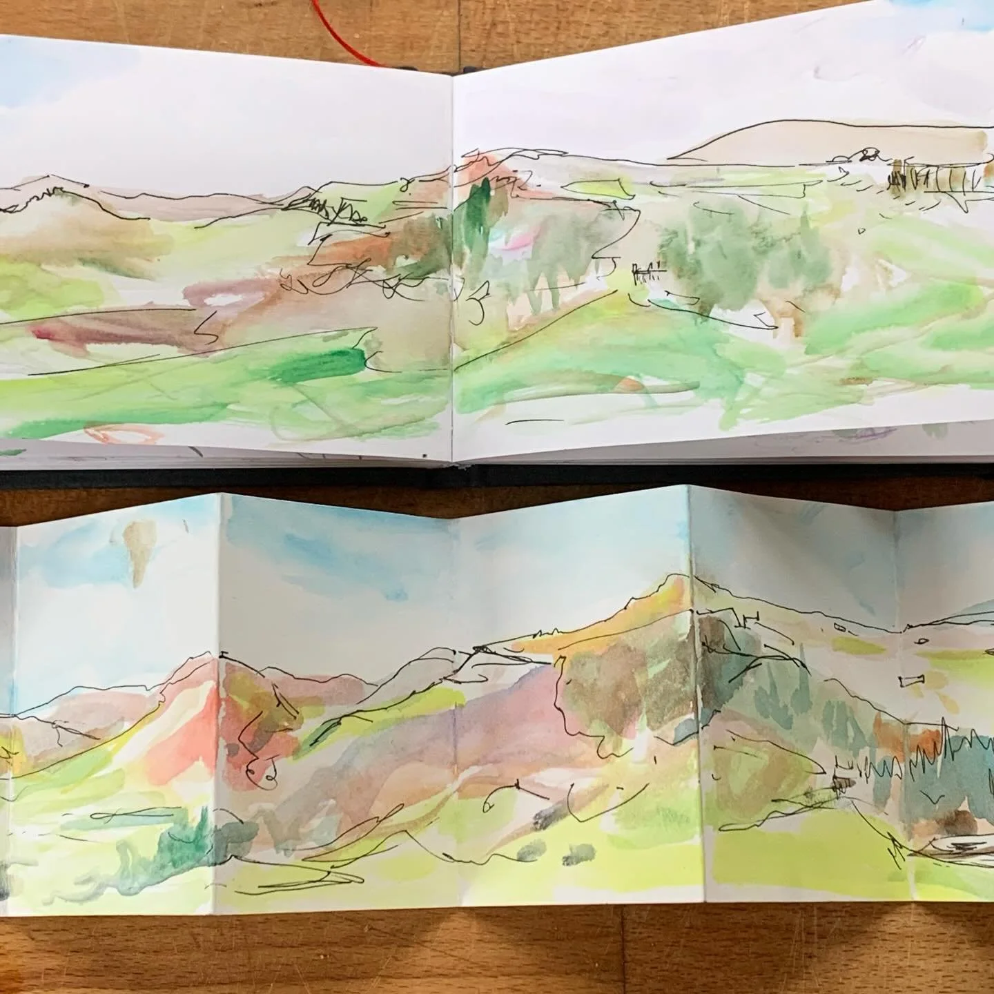 Sunday the clouds cleared, blowing the rain away and letting the sun peak out. I wasn&rsquo;t staying indoors after the gloom we&rsquo;ve been experiencing, so headed across the valley #walking #sketching #paint #landscape