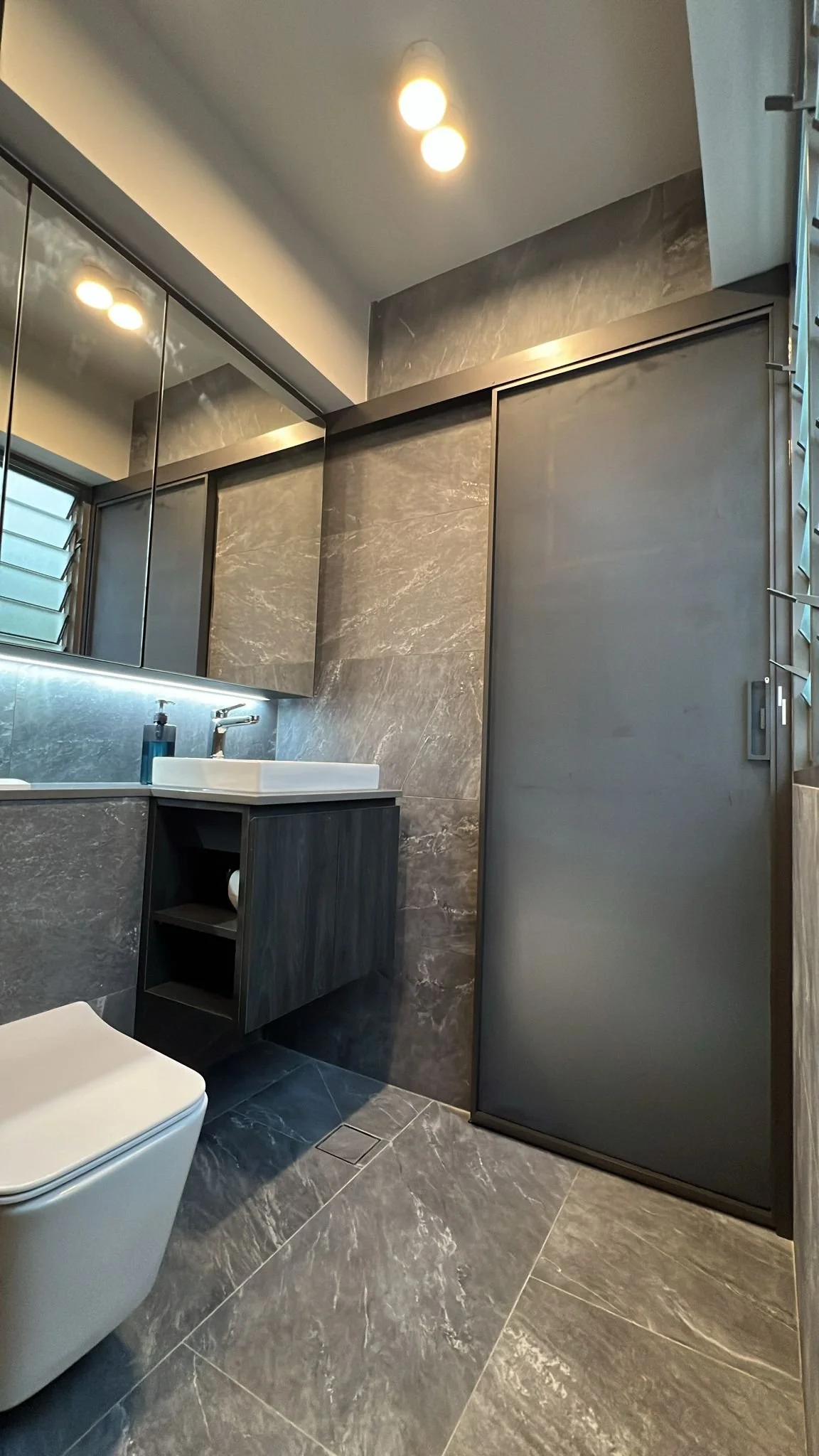 WhatsApp Image 2025-04-11 at 09.37.40.jpeg