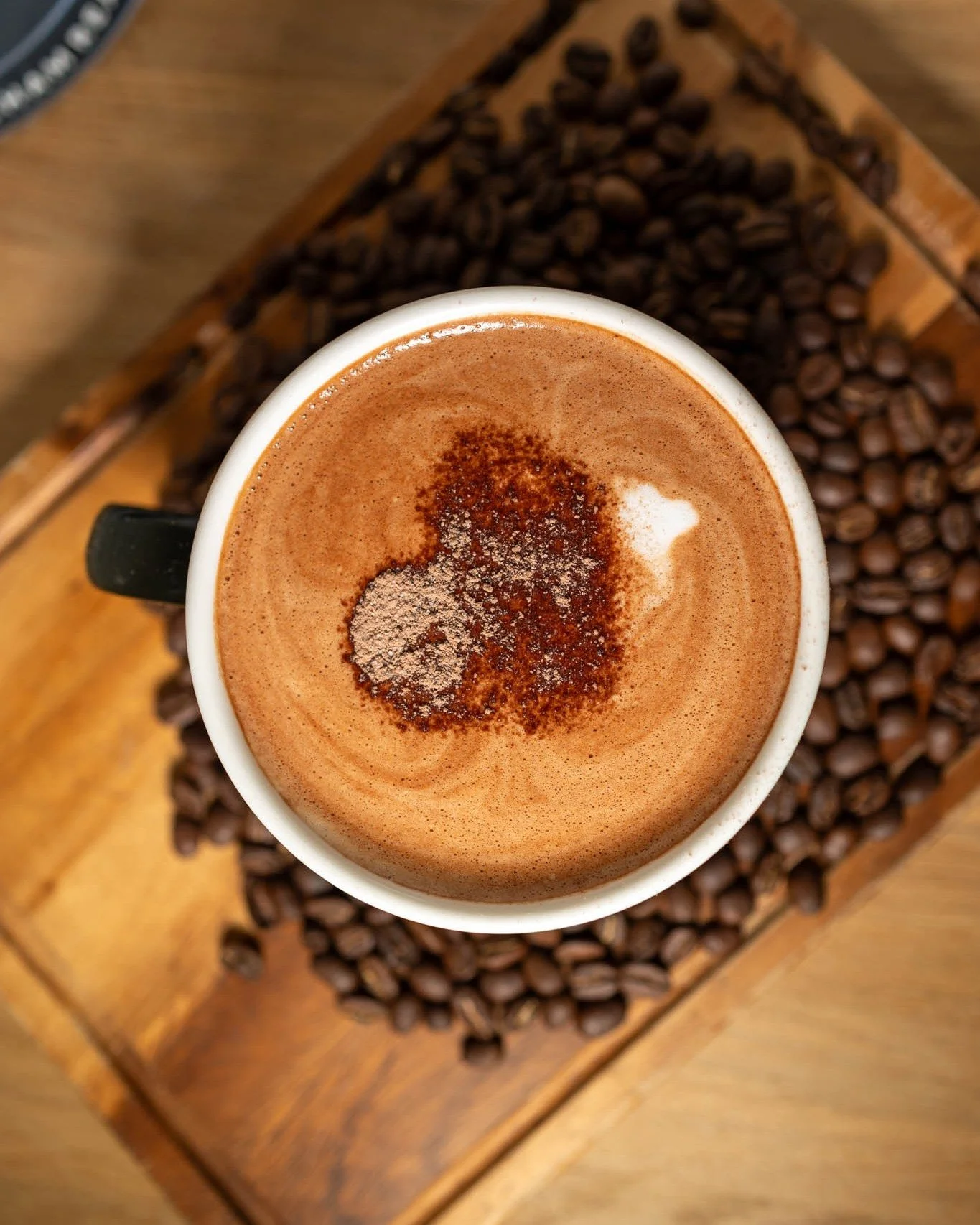 Its been a hot minute since we have done a shout out for a hot drink...we have fully been on the cold drink bandwagon lately, but dont forget the caffeine fulled ride that is a cup of @moonroastcoffee 

Coffee will always be our Number 1!