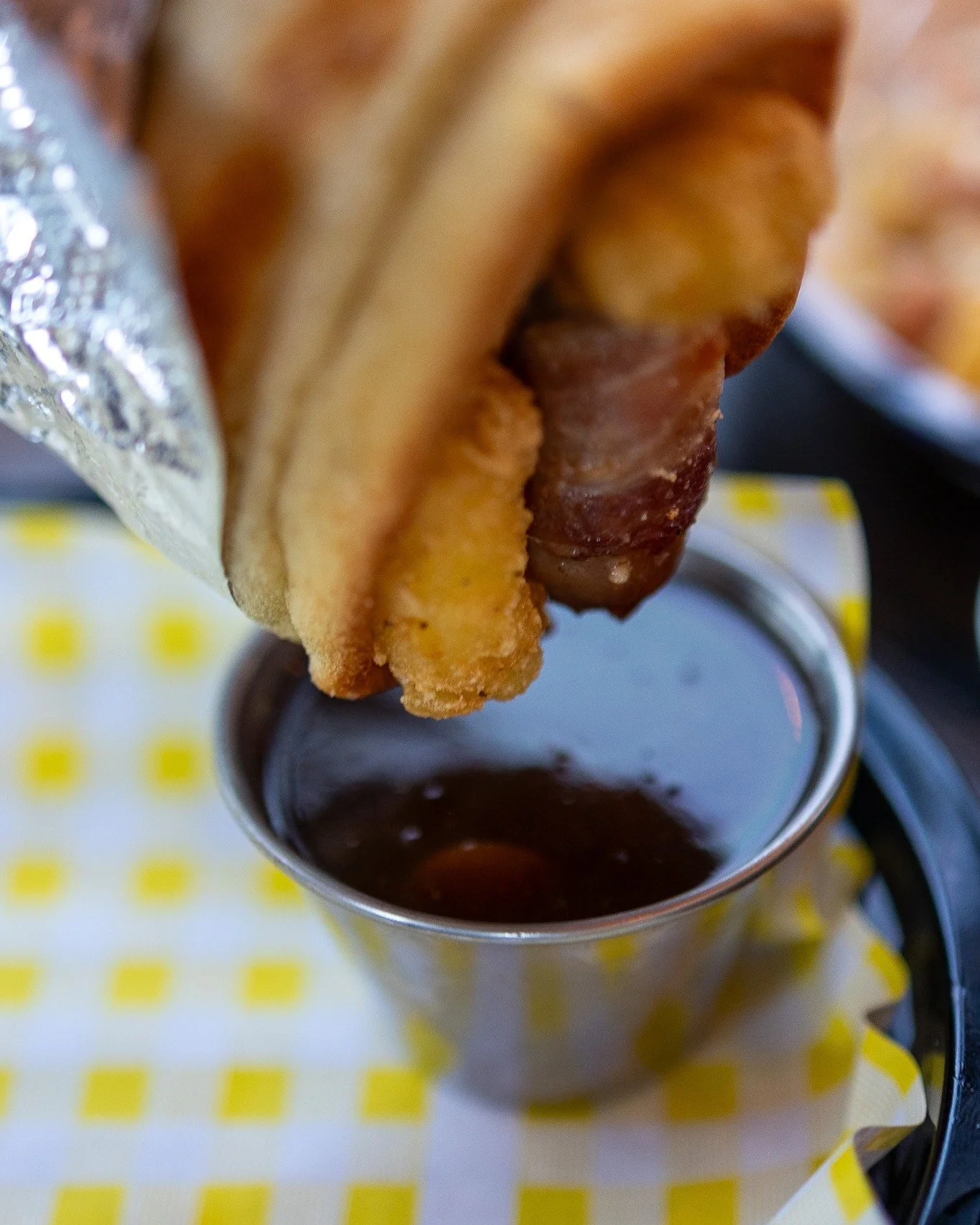 Your lunch for today? .Yorkshire Pudding Wrap and a tasty Bueno Hot Chocolate...Probably a good opportunity for a little date day? Right?

You're welcome! 

See you soon ;)