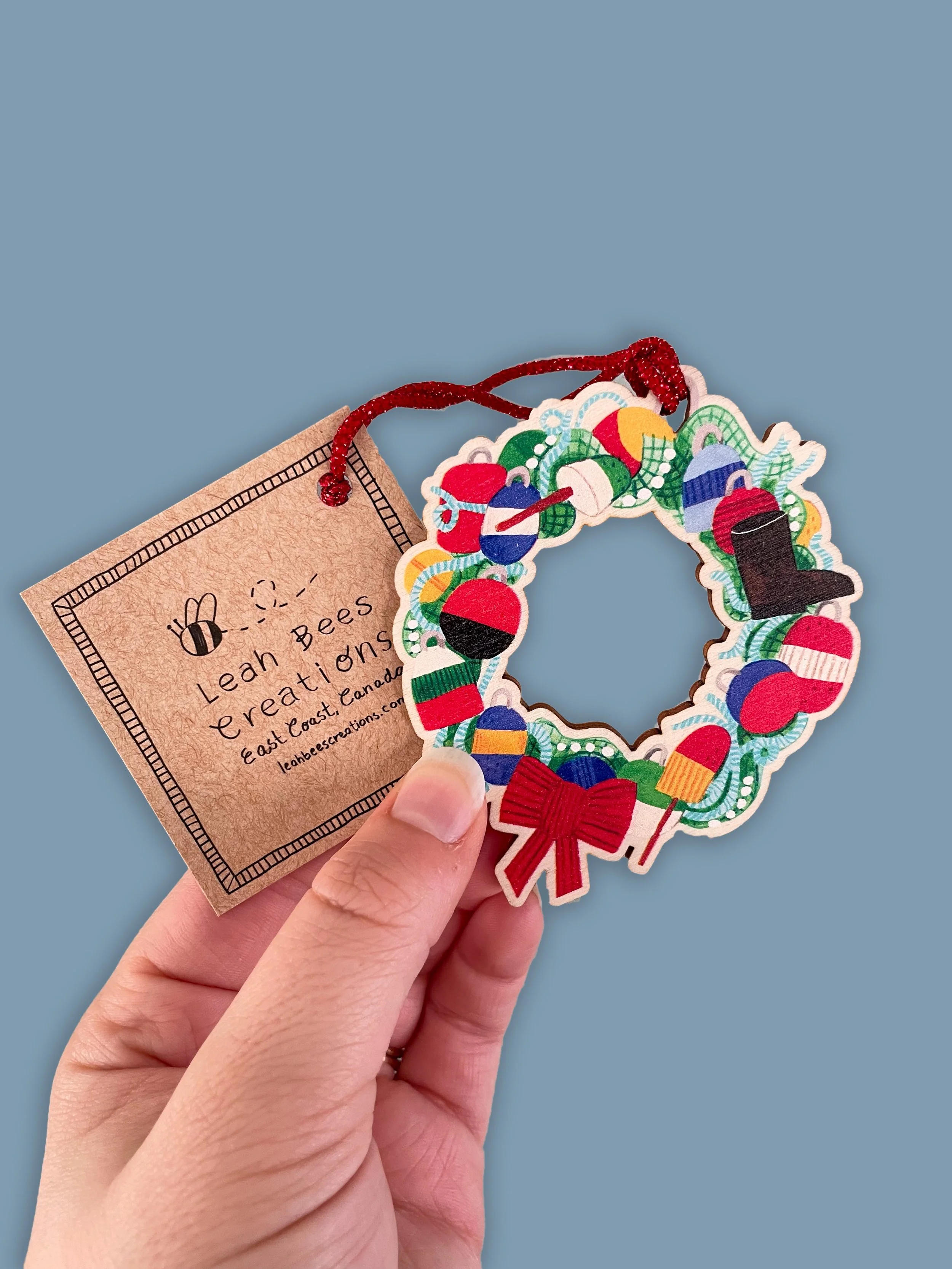 Fishing Net Wreath - Wooden Christmas Ornament