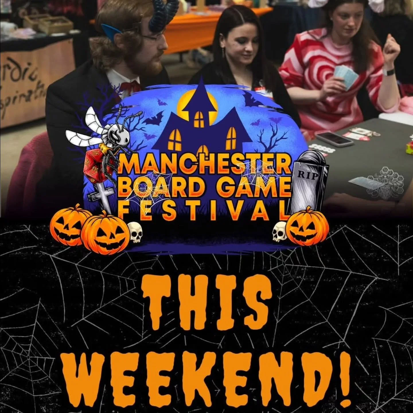 This weekend we will be at the MCR Geek Fayre 🦇
Play our &pound;1 Mystery Cauldron to win a prize everytime, and grab some free candy from us while you're at it! 🎃
