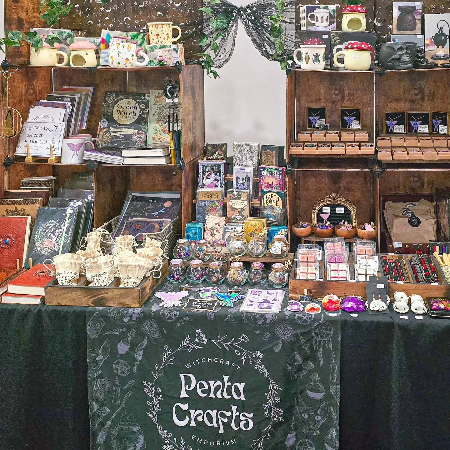 We are at the MCR Geek Fayre this weekend! 🐈&zwj;⬛️