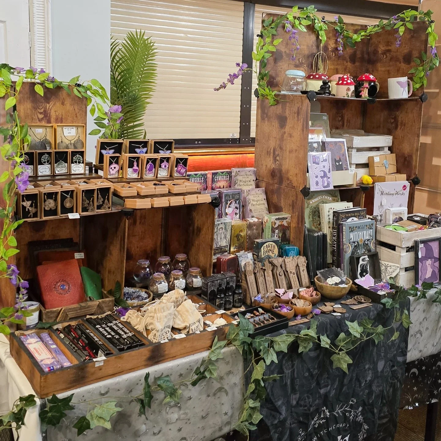 At the Geek Fayre today! 
We are giving away free chocolate eggs to anyone who buys from our stall as a lil easter treat 🍫🥚

I am moving tomorrow to Hebden Bridge - an absolute hectic weekend! So I will taking a lil break next week ✨️
I hope you al