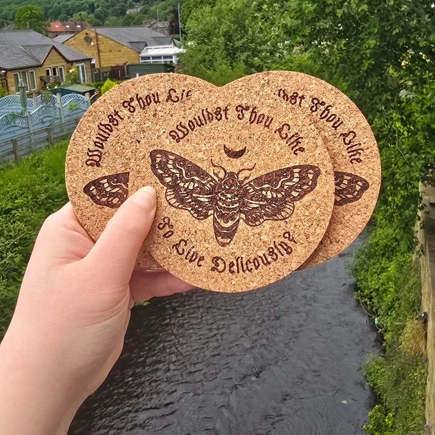 Market prep for this Sundays Market at the Stockport Alternative Market! I have revamped my stall, painting props and making new stands, and it's hopefully going to look m a g i c a l ✨️

#market #moth #treeoflife #witch #witchcraft