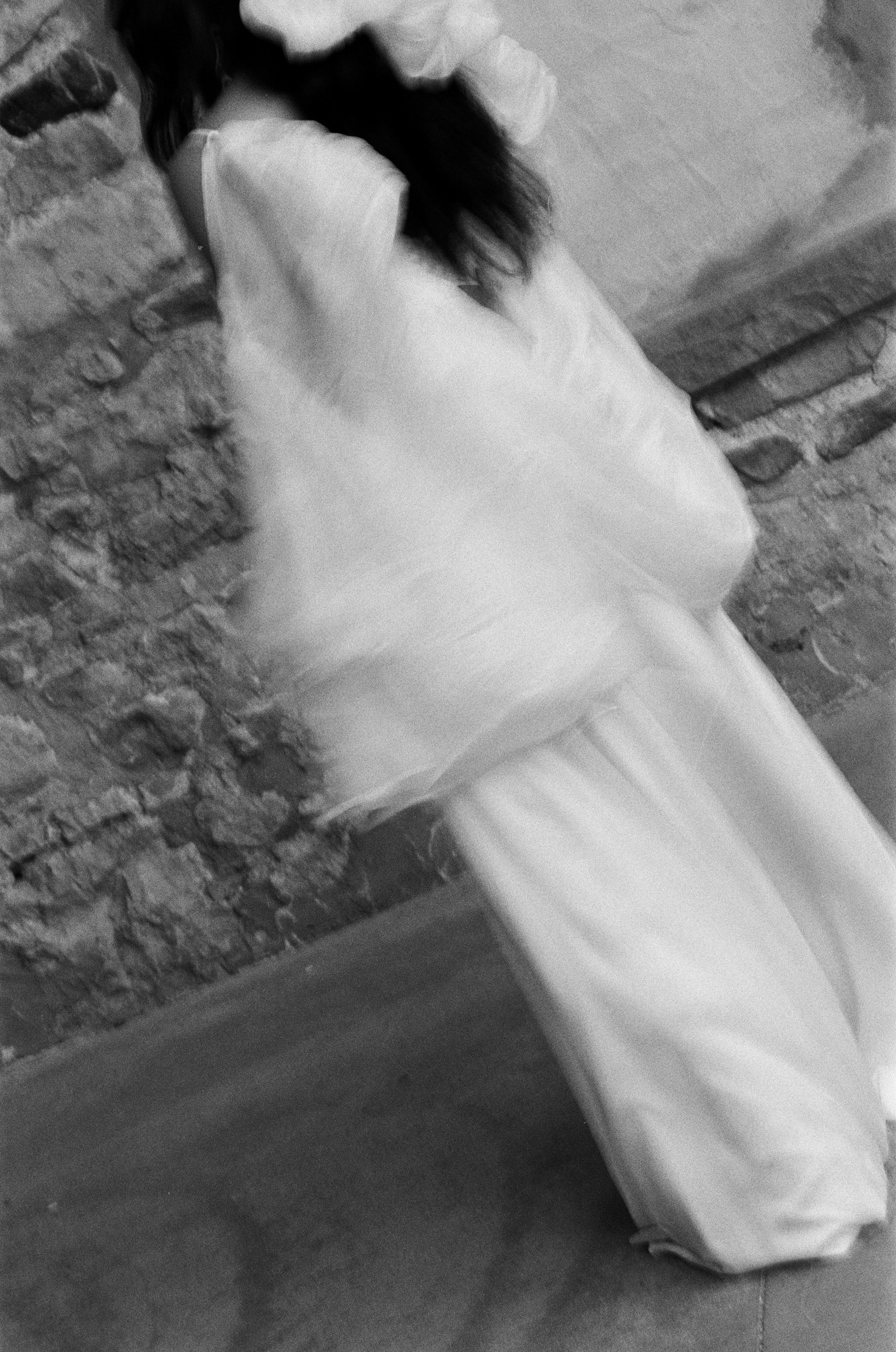 RaeConnell-StyledShoot-Alton-BW-Film-241008000038730020.jpg