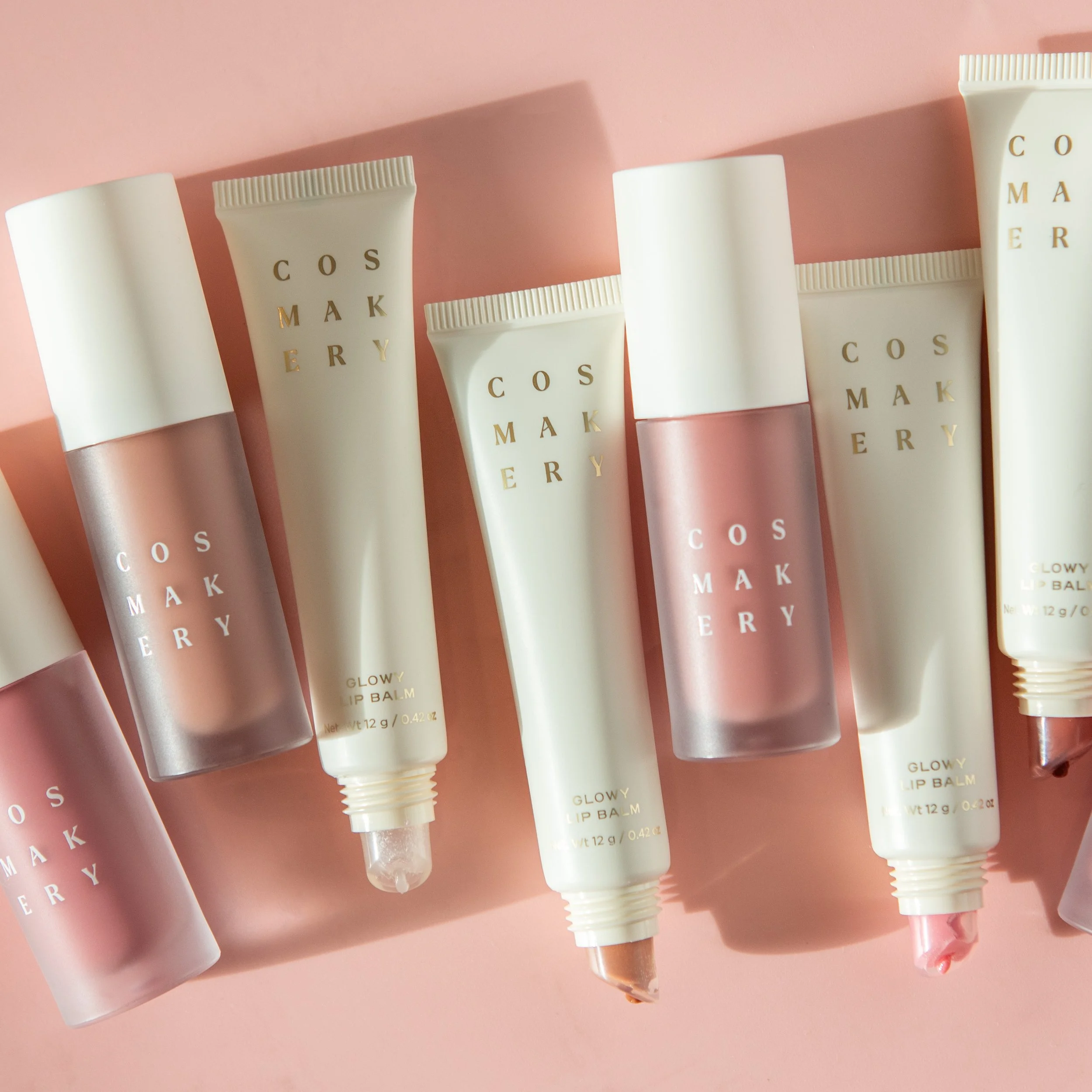 Custom Lip Scent Experience With COSMAKERY