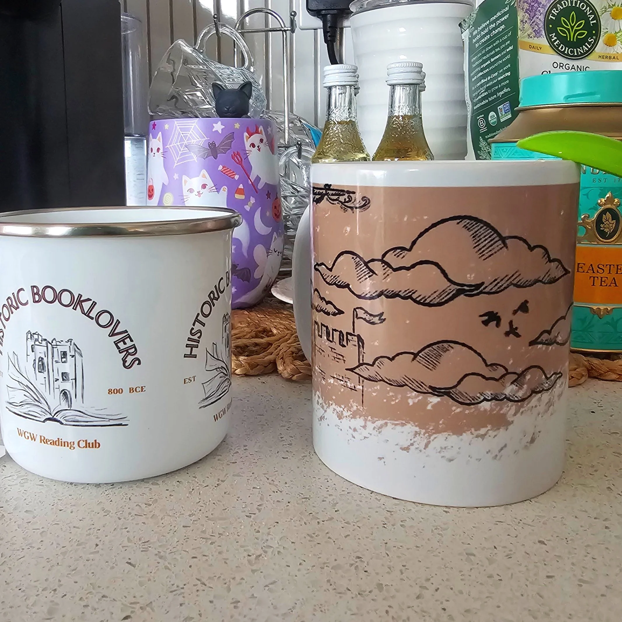 Medieval glossy mug