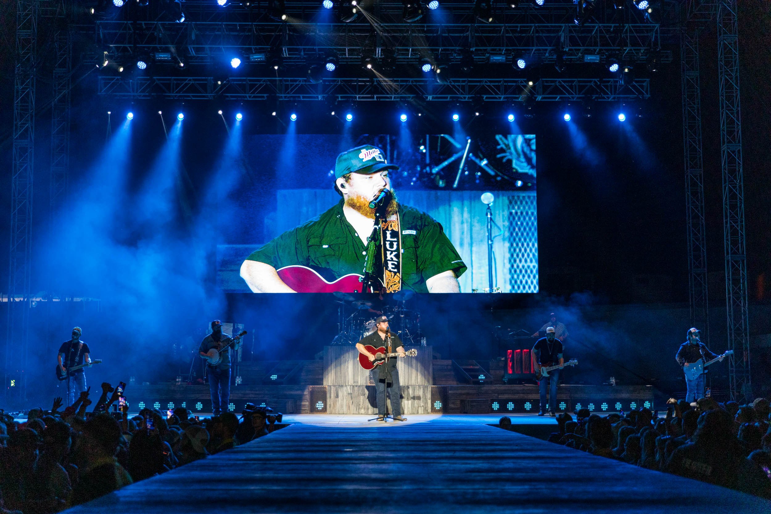 CountryFest_2021_LukeCombs_44.jpg