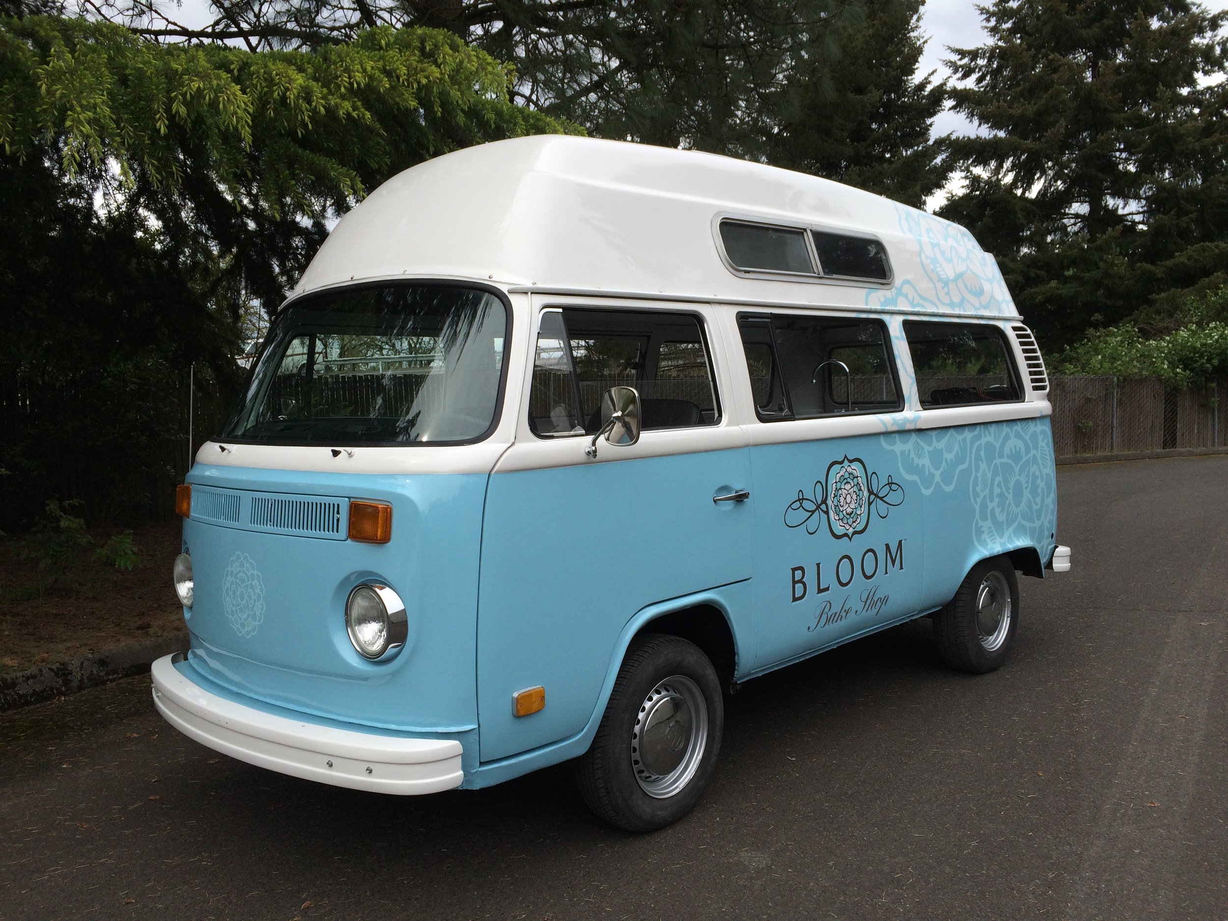Bloom-Bus_2.jpg