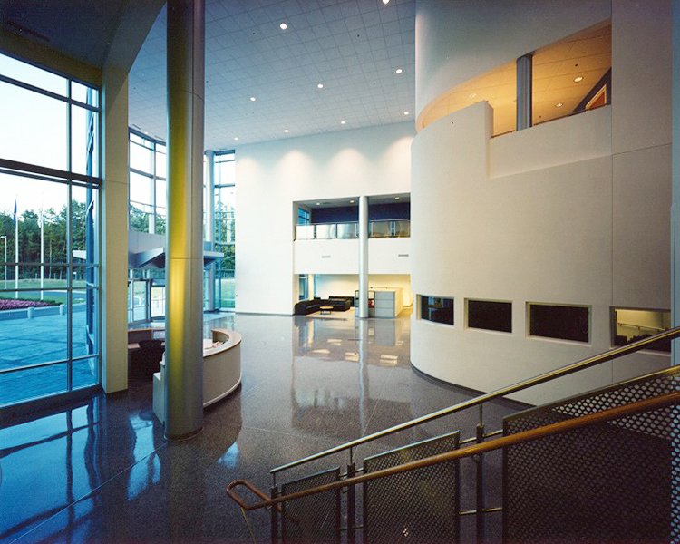white_oak_semiconductor_02.jpg
