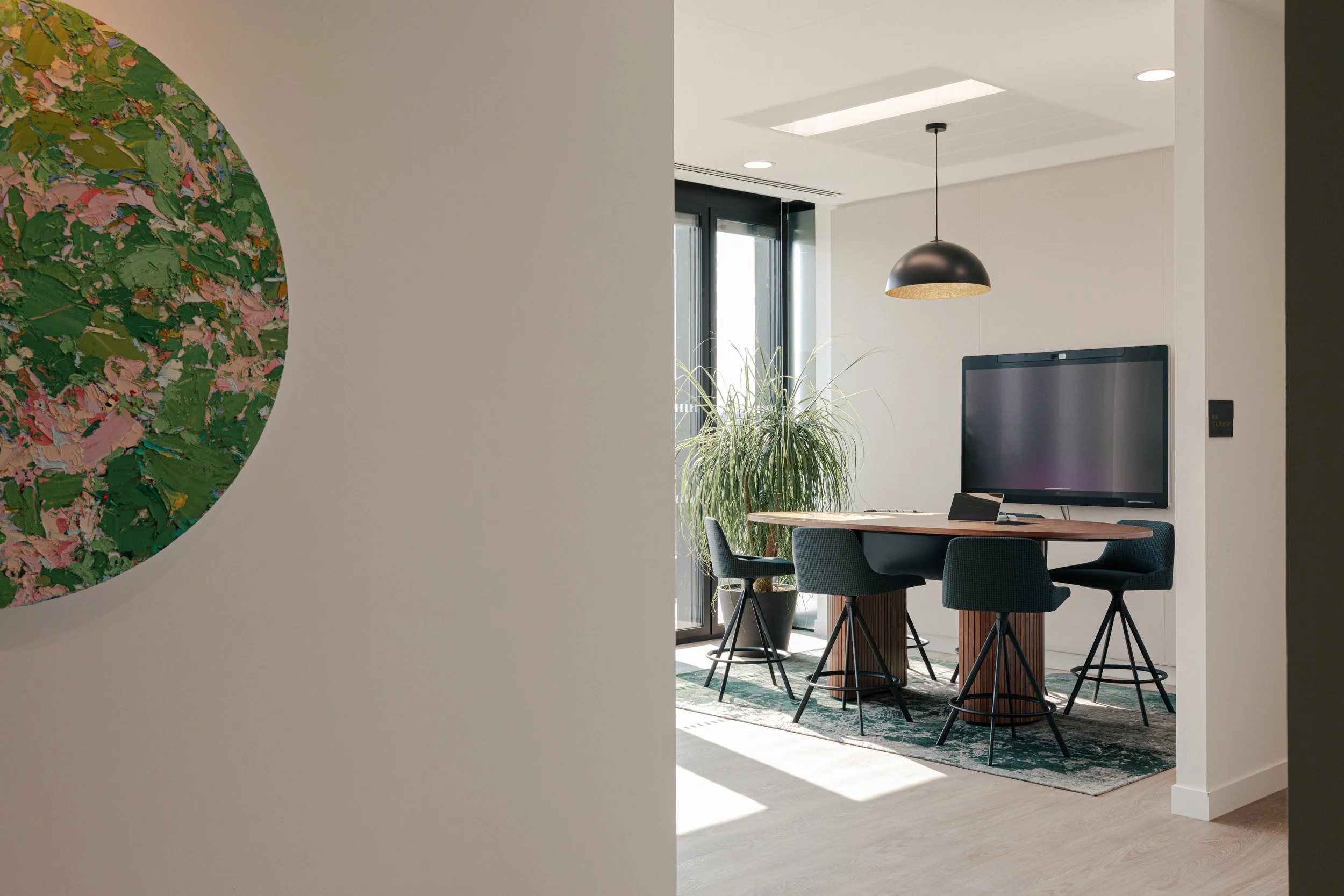 Richmond architecture and interior design firm SMBW's design for a London Investment Bank office.