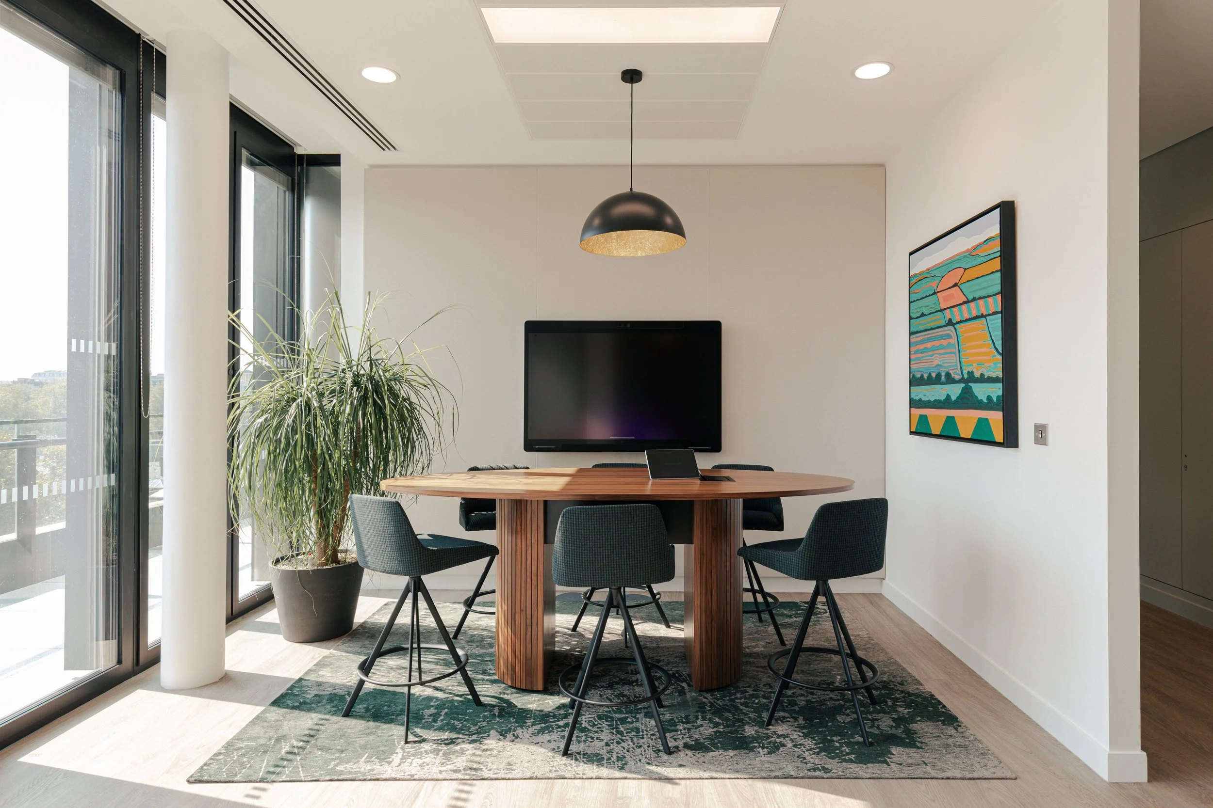 Richmond architecture and interior design firm SMBW's design for a London Investment Bank office.